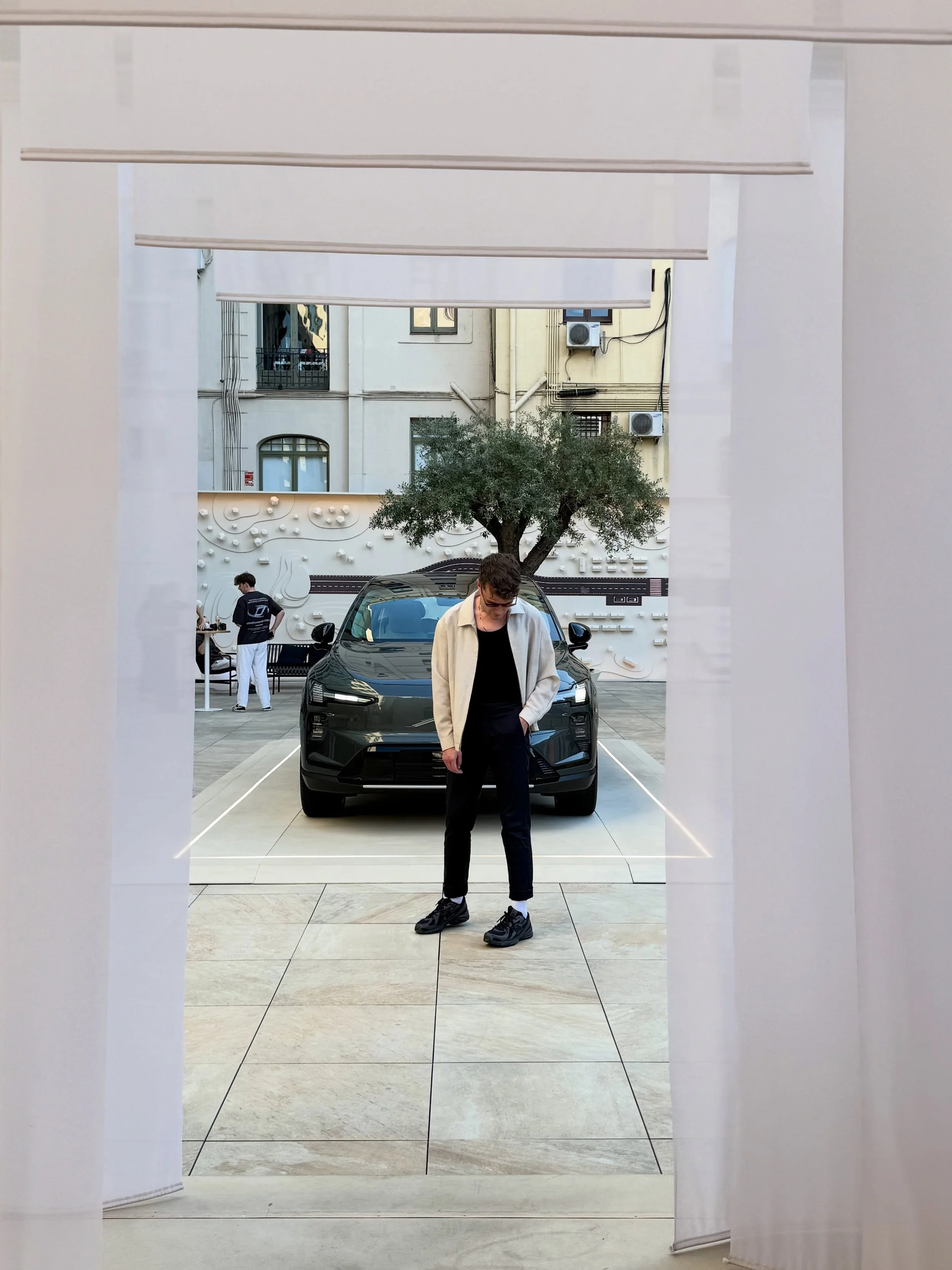 Big thanks to @volvocaruk #volvocaruk for allowing me to put the new #volvoex60 through its paces in and around Barcelona this week. 

Those that follow my car updates will know that my own car is best described as a world away from this (mine pre da