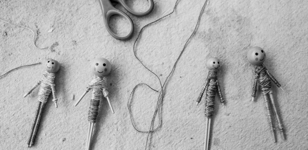 dolls-1024x498.jpg