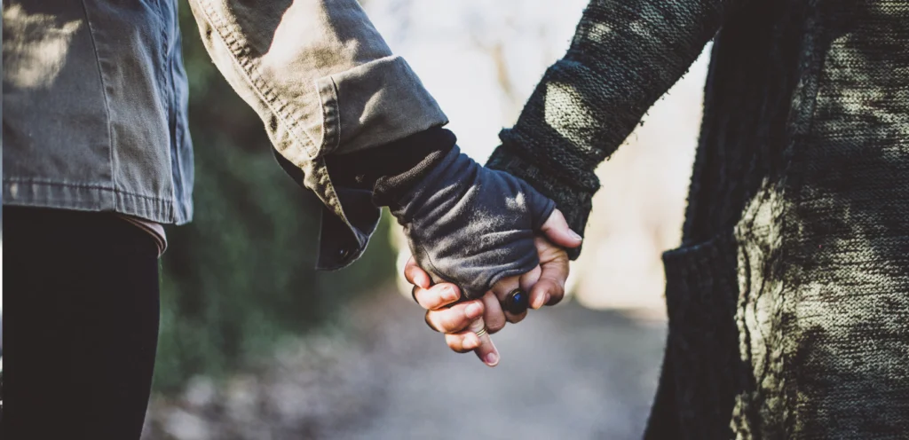 flora-hands-1024x496.jpg