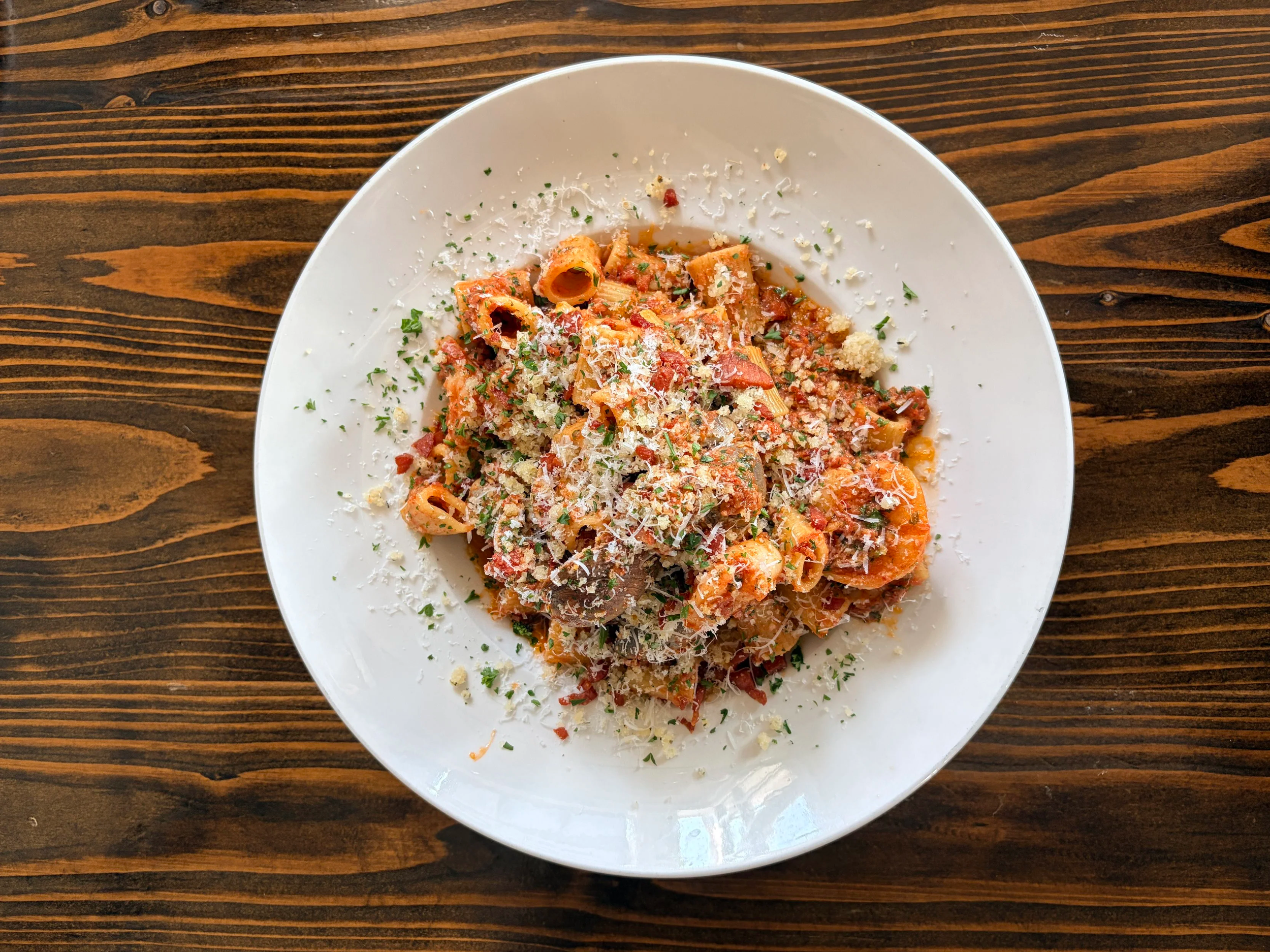 August+Specials_Shrimp+%26+Clam+Rosa+overhead.png