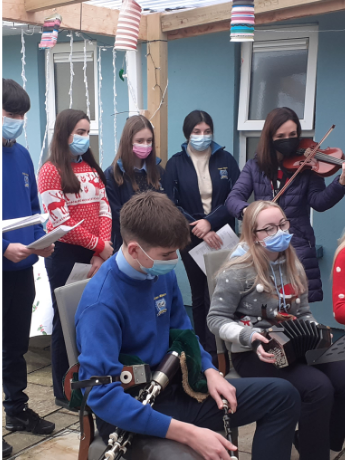 TY Carol Singing
