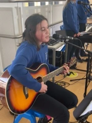 Lunchtime Entertainment