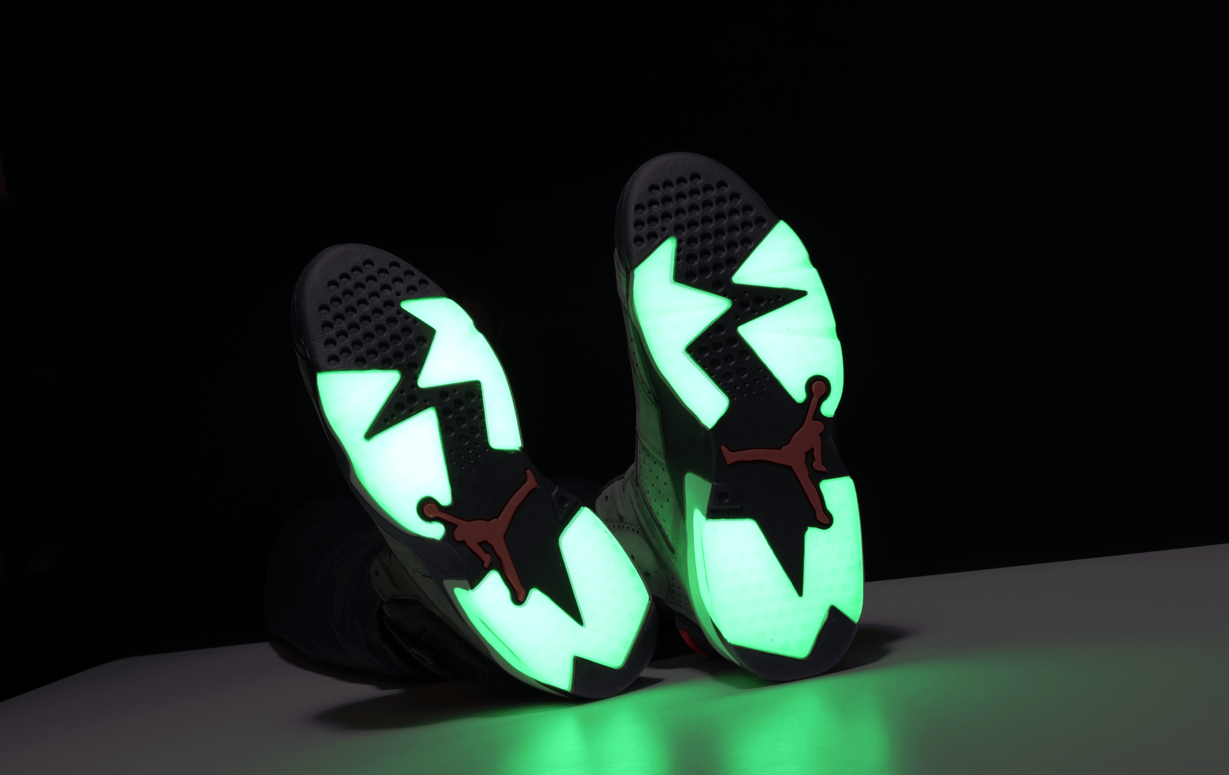 Travis Scott x Air Jordan 6