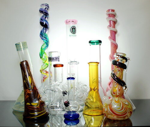 Bongs + Pipes