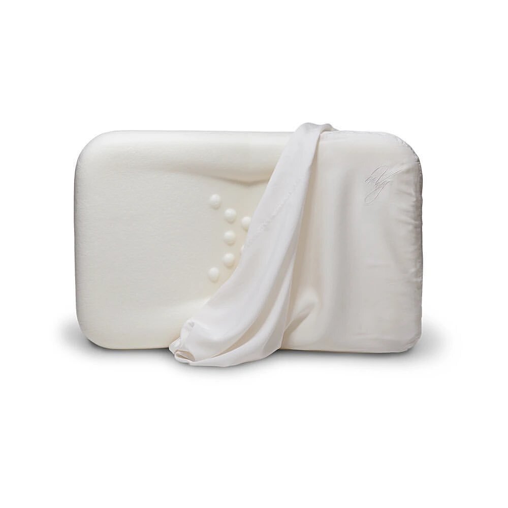 ✨ENVY PILLOW✨

Protect your investment with The BEST anti-wrinkle pillow on the market ✨

Say hello to the enVy Pillow! 😍 The OFF-Your-Face Patented Ergonomic Design is perfectly engineered to cradle and subtly tilt your face and jaw away from the p