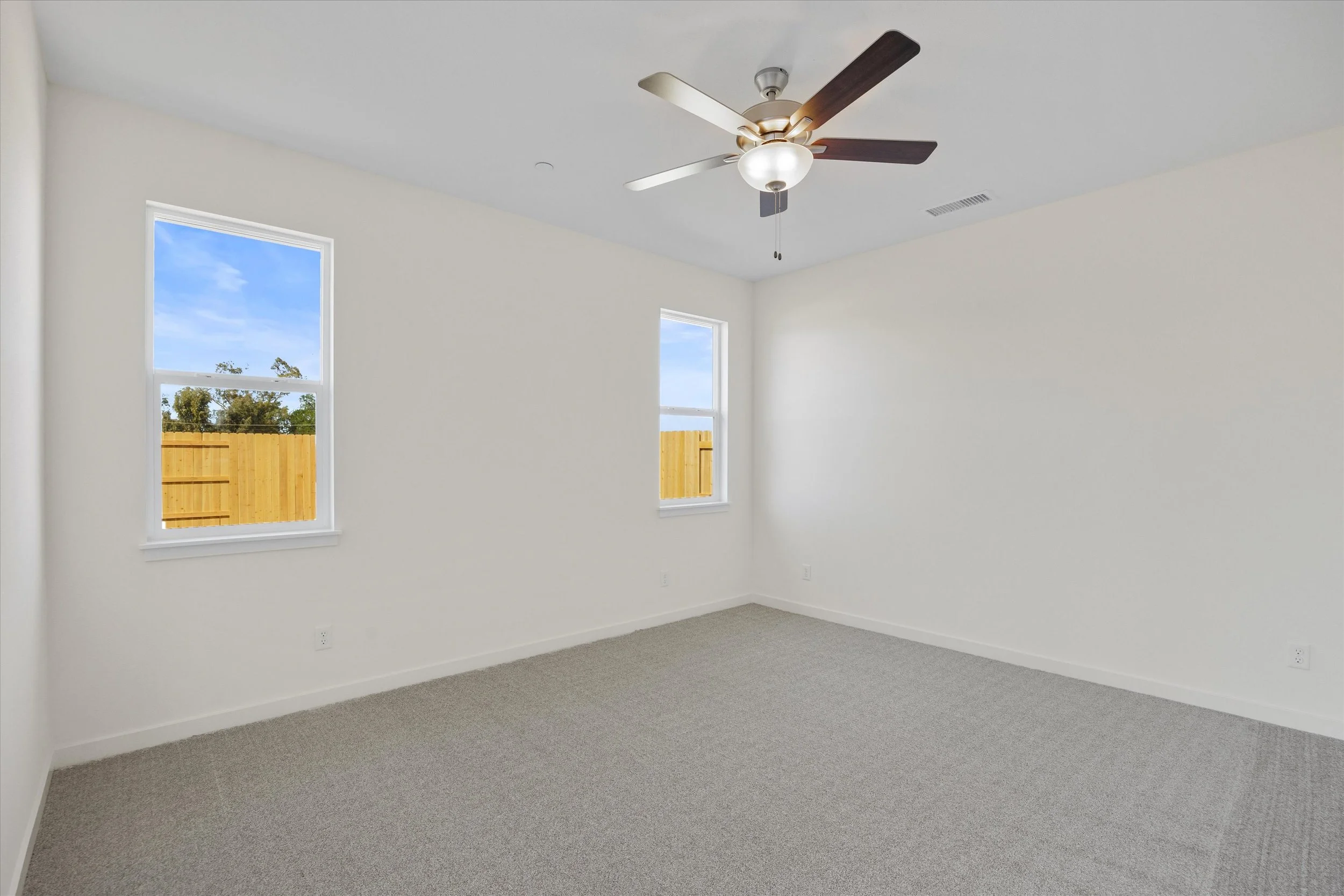 20-Real Focus Media - 338 Ellingson Way-13.jpg