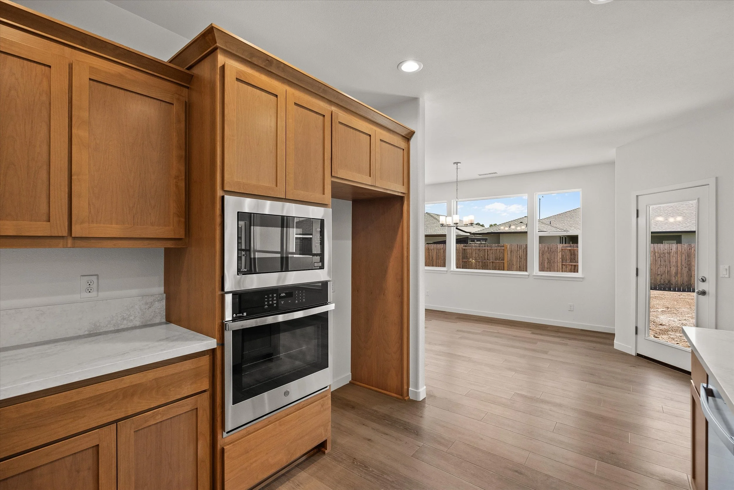 18-Real Focus Media - 331 Ellingson Way-12.jpg