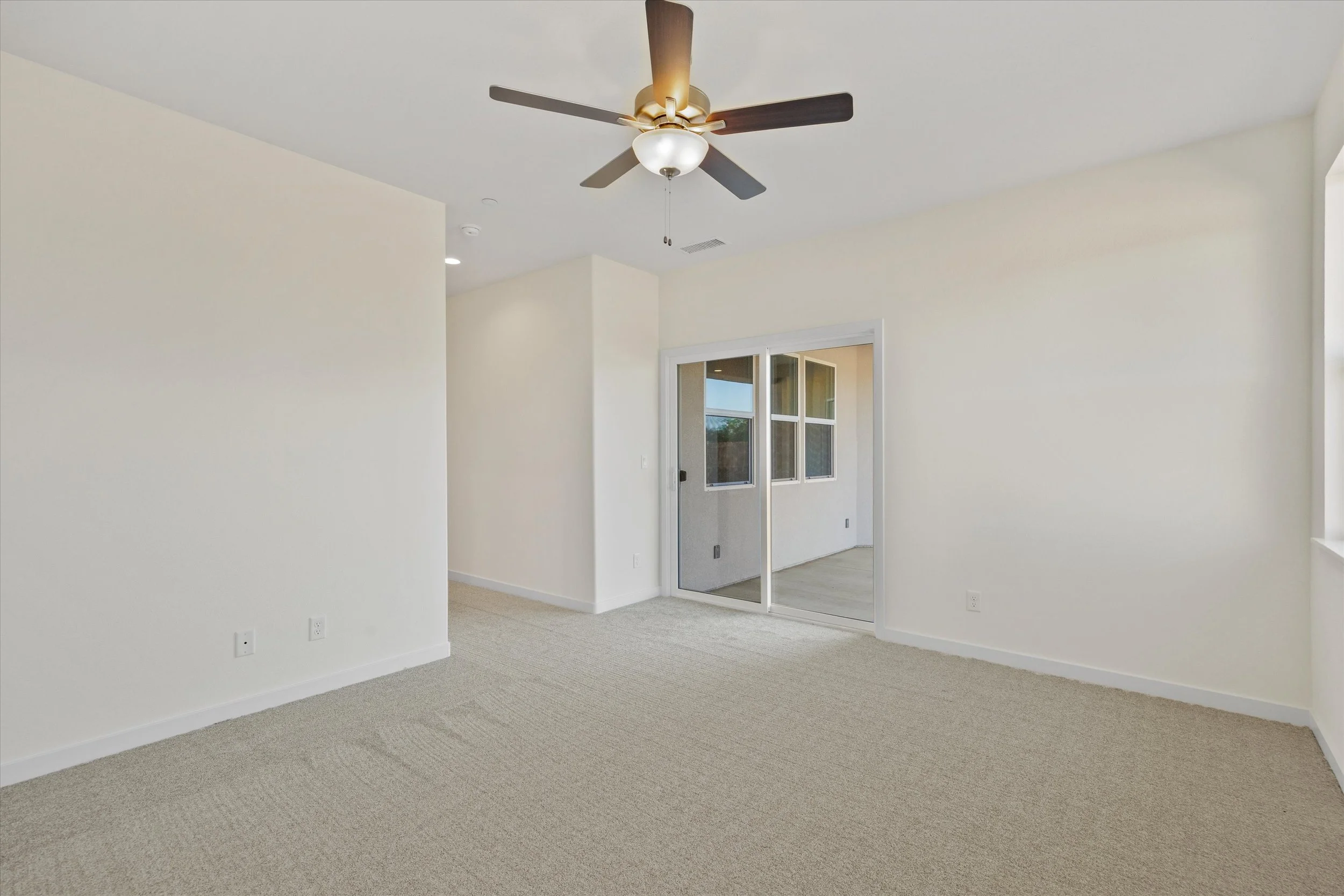 21-Real Focus Media - 338 Ellingson Way-14.jpg