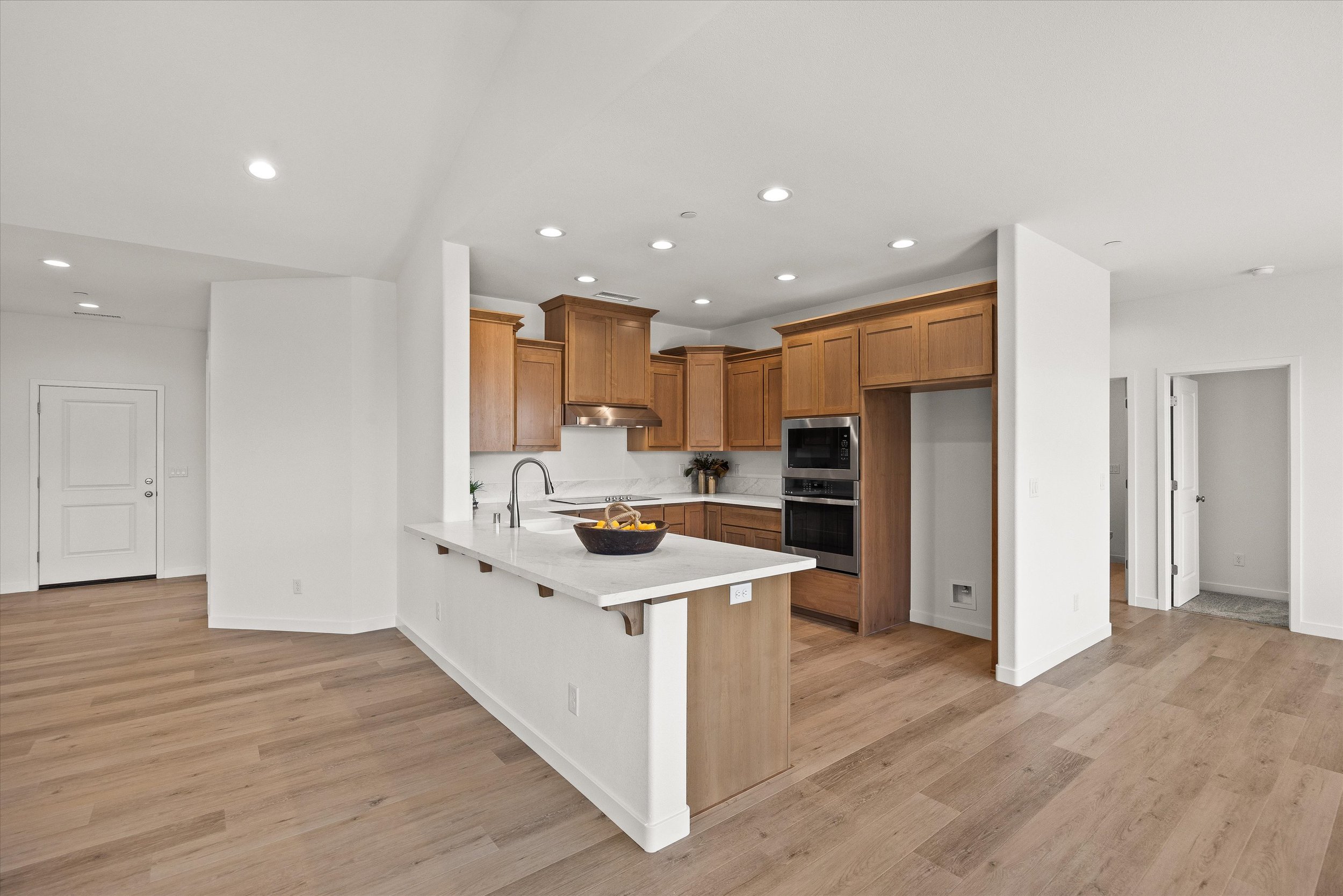 11-Real Focus Media - 331 Ellingson Way-6.jpg