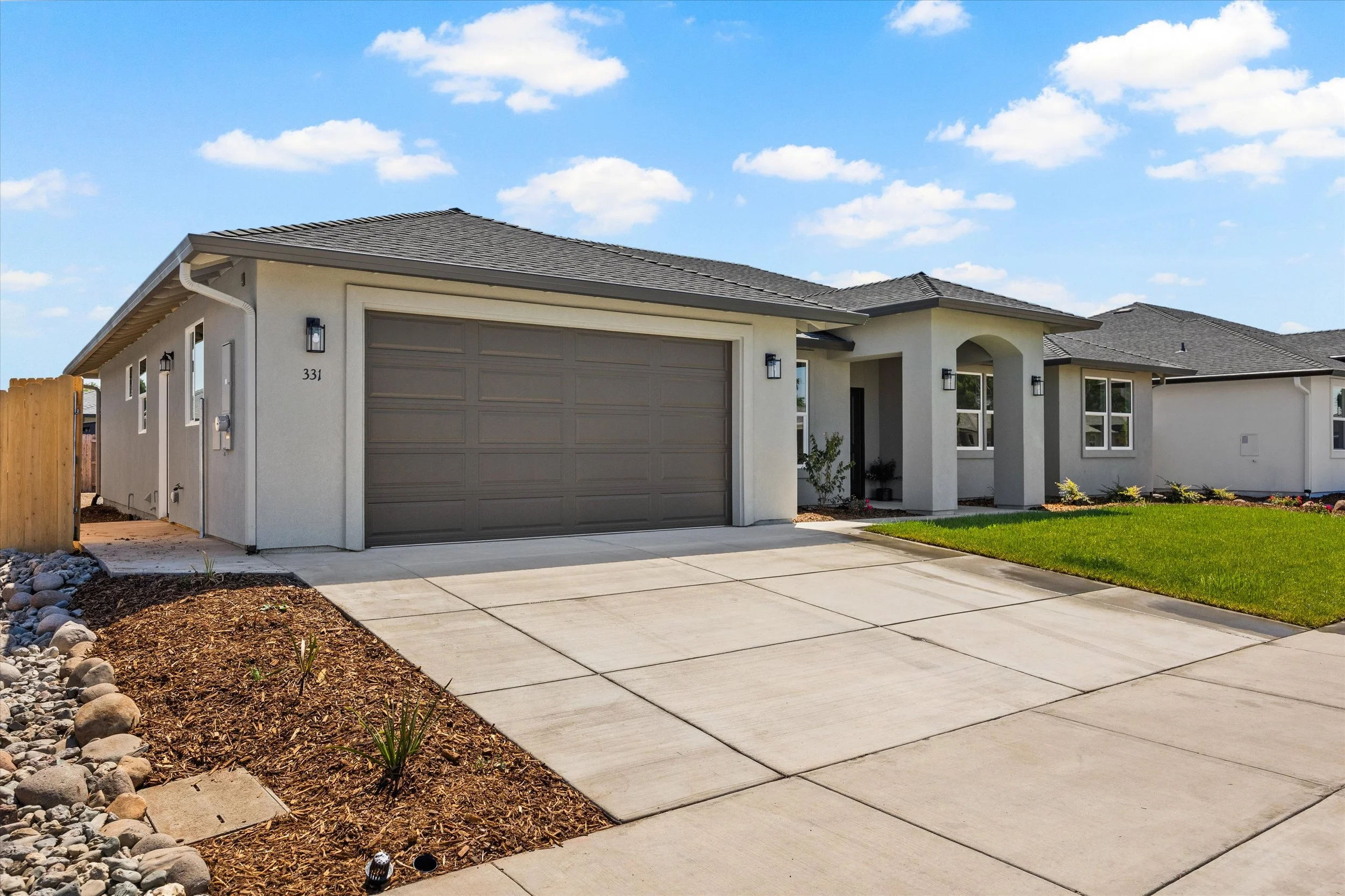 02-Real Focus Media - 331 Ellingson Way-33.jpg