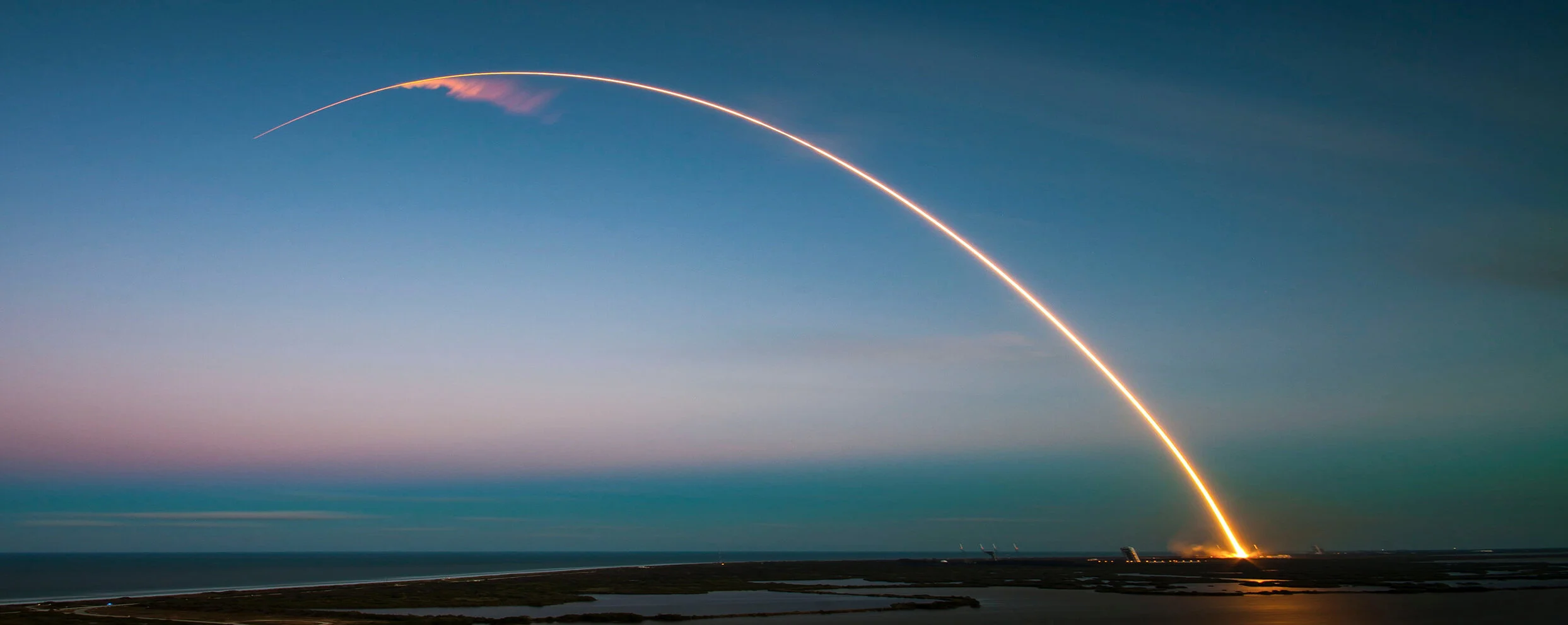 (29 giugno 2018 il Falcon 9 di SpaceX porta in orbita il modulo Dragon per la Stazione Spaziale Internazionale)
