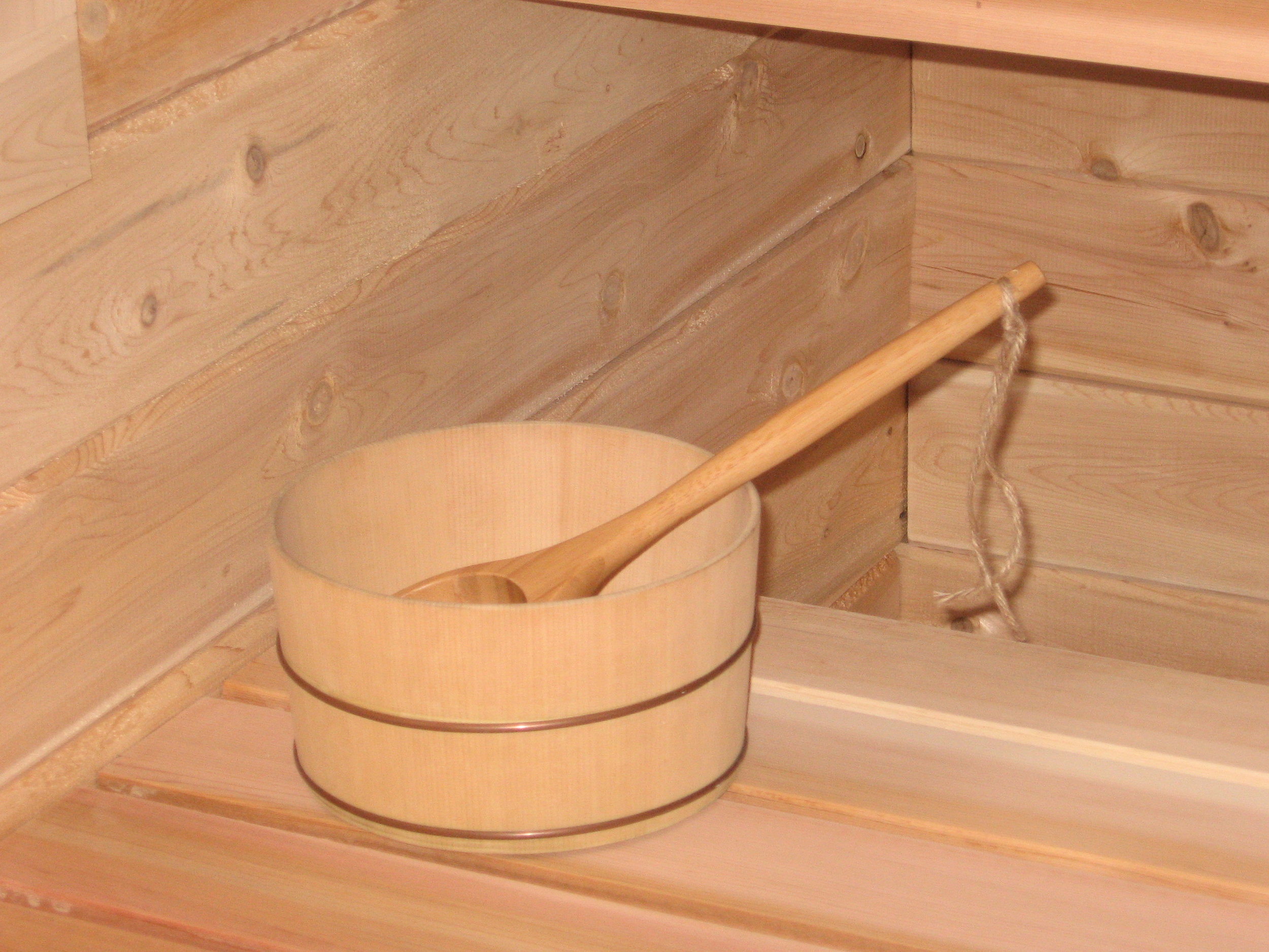 Log sauna delivery 012.JPG