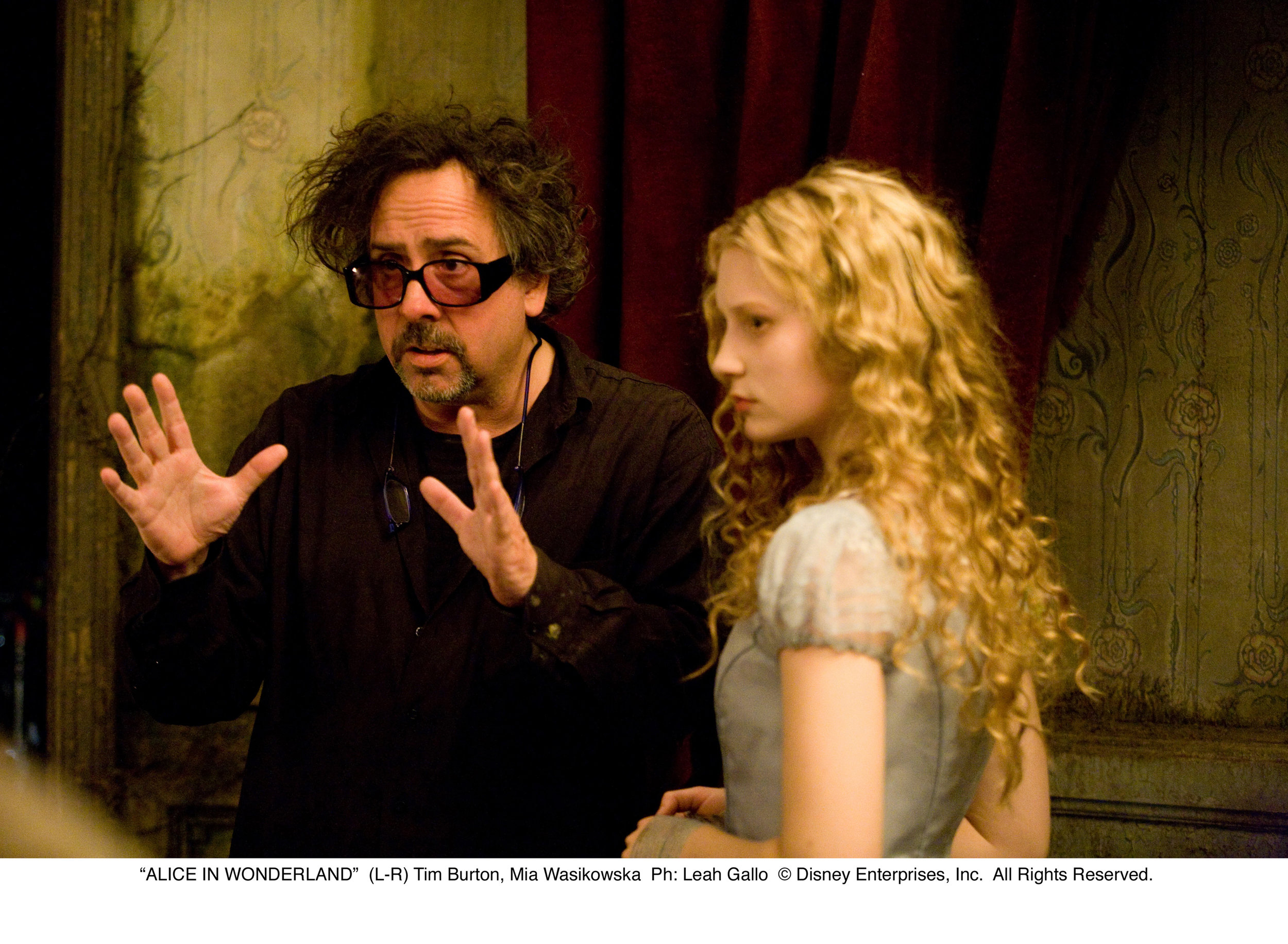 mia_and_tim_behind_scenes_by_aliceinwonderland_d2njk2w.jpg