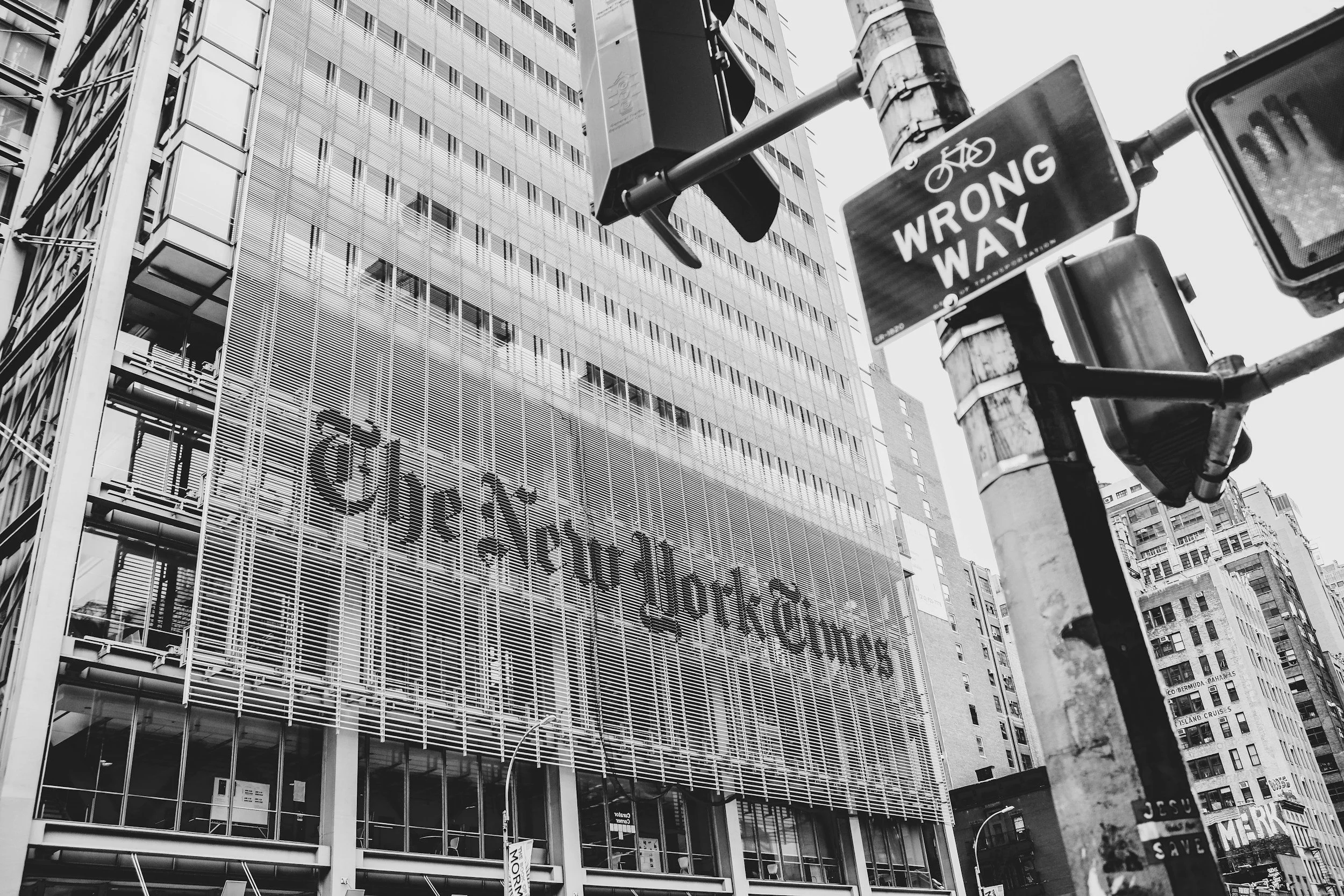 Link Not Ink: NY Times Approaches 10 Million Online Subscribers Almost 3X Wall Street Journal