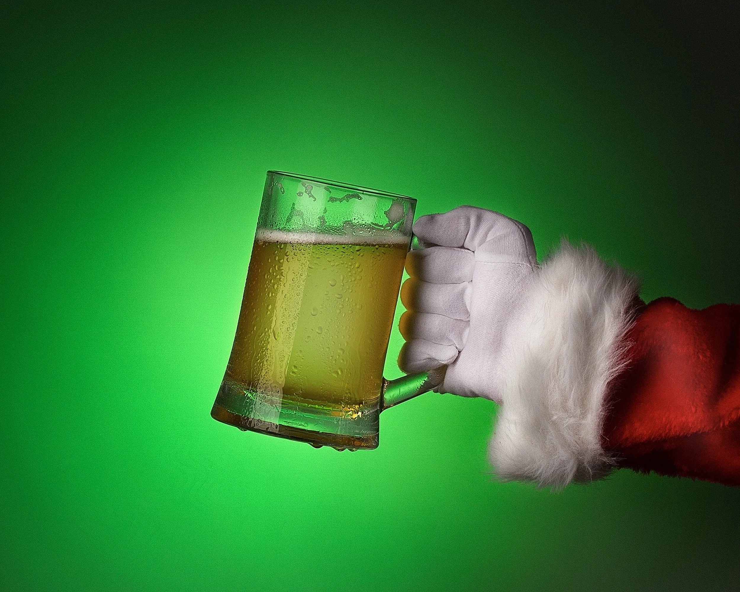 Holiday Brews &amp; Cocktails Fit For The Season