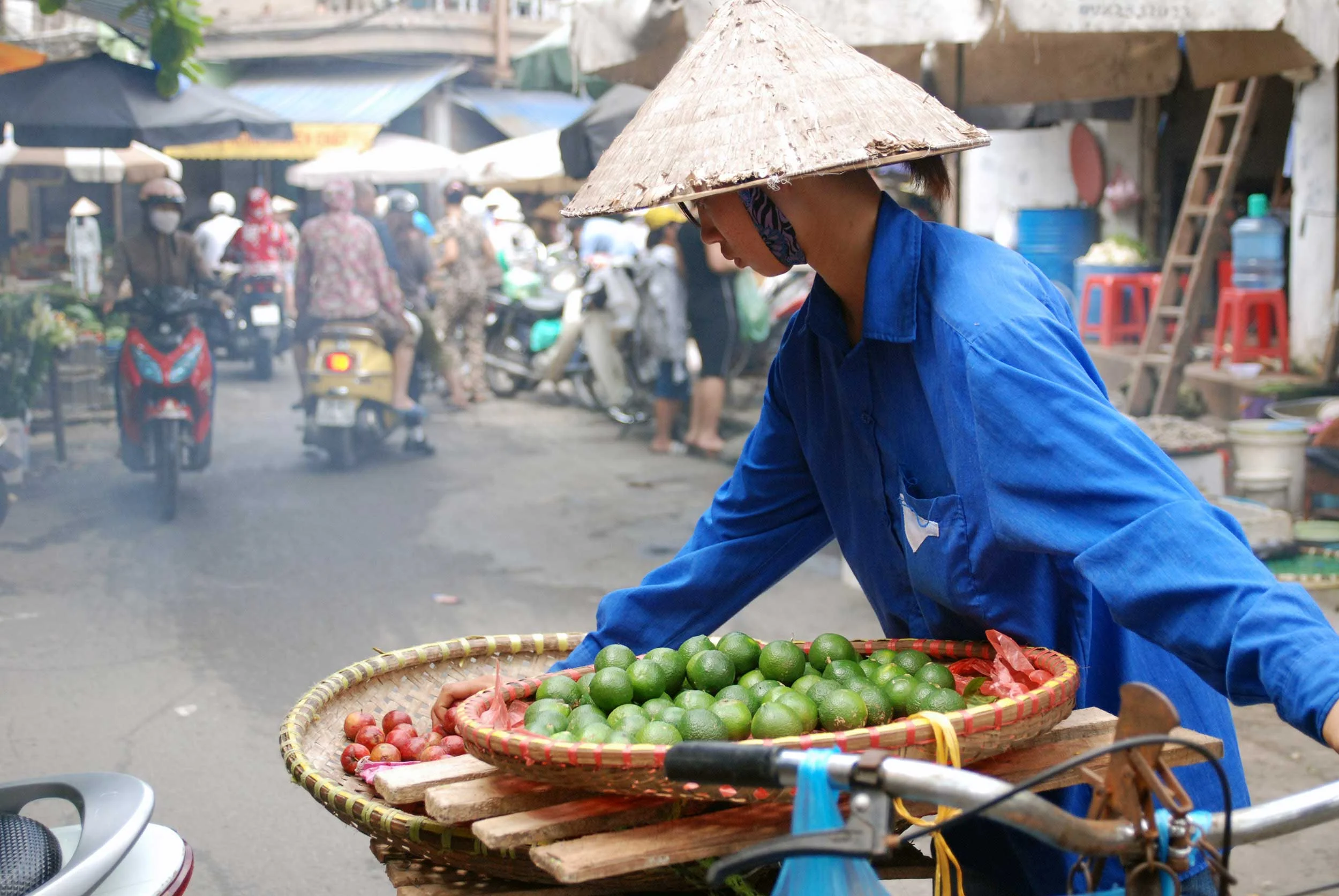 021-Local-Market-Hanoi-(1).jpg