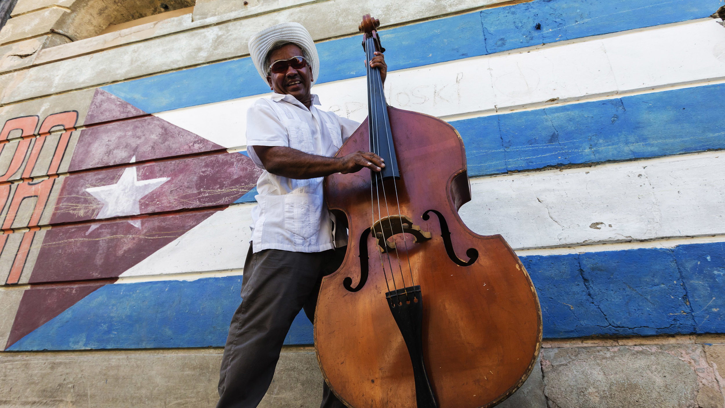 Cuba-Havana-Man-Bass.jpg