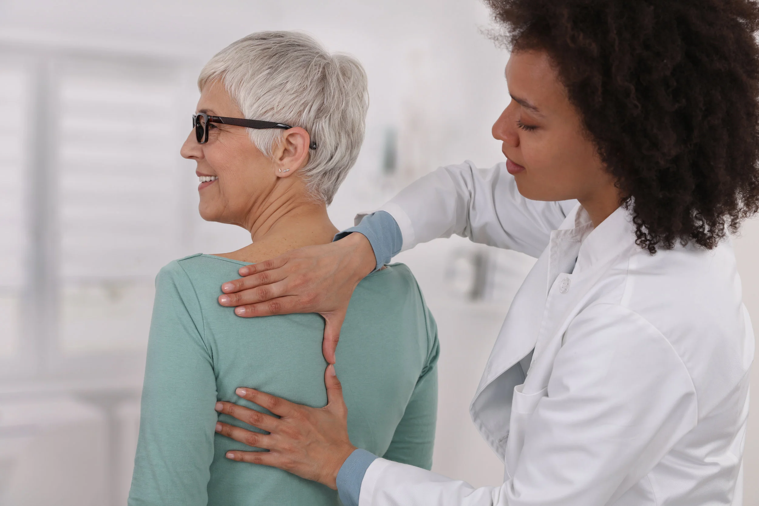 SIB #370 Upper Back Pain in Postmenopausal Women