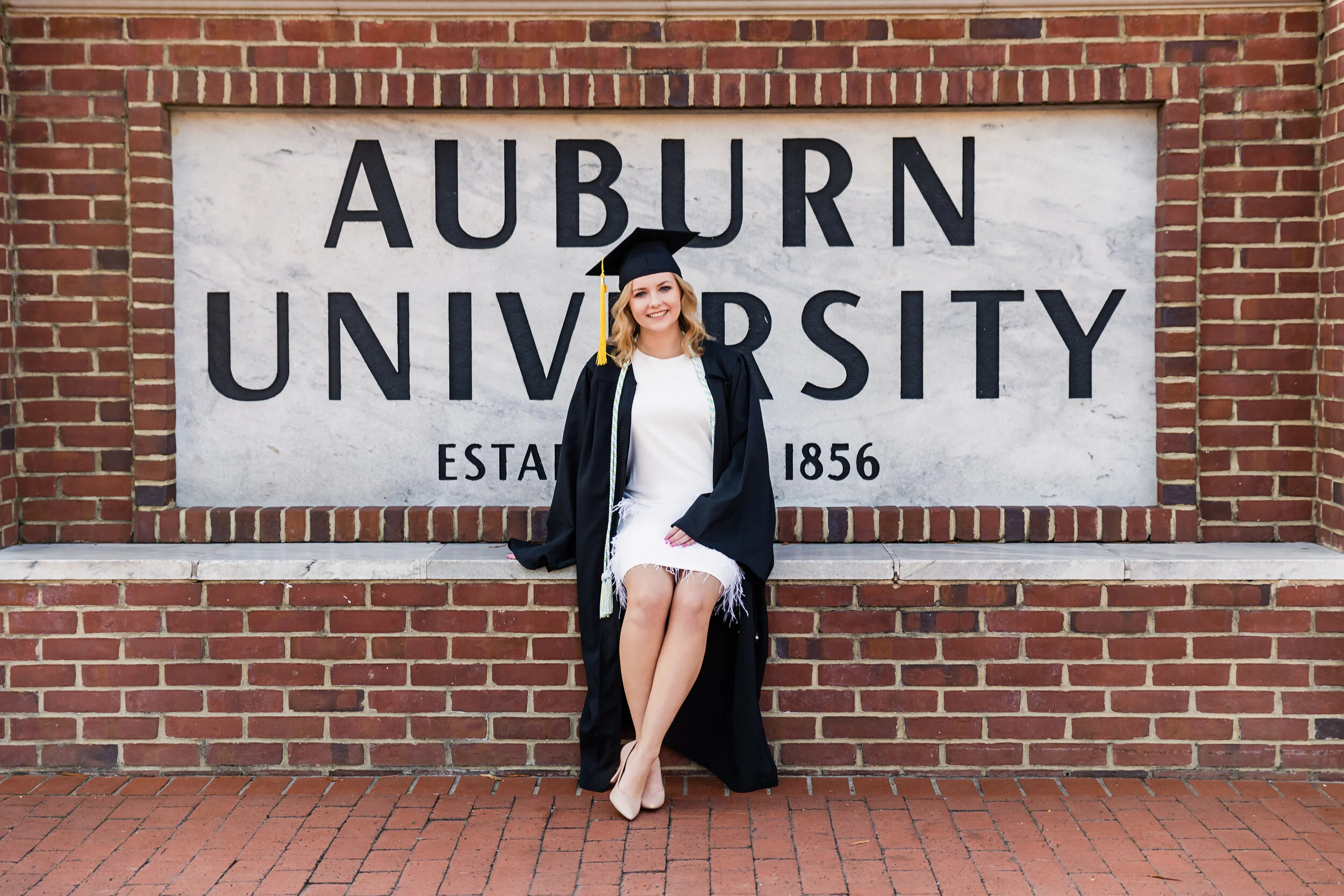 Rae Auburn Graduation Photos Samford Lawn-4760.jpg