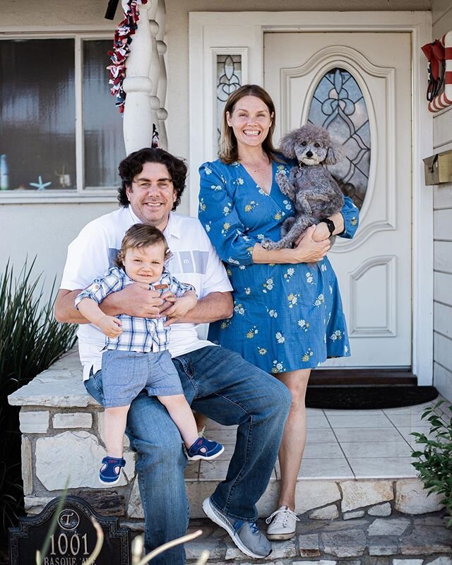 I think Smokey the dog has been in every family session I've done for this family and I could not love it more.⁠⠀
⁠⠀
.⁠⠀
.⁠⠀
.⁠⠀
.⁠⠀
.⁠⠀
#jillshafferphotography #ocnewbornphotography #ocnewbornsession #motherhood #motherhoodunplugged #birthphotograph