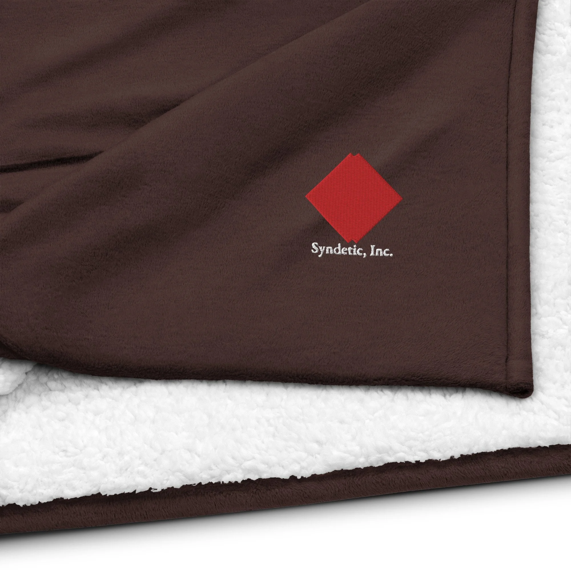 embroidered-premium-sherpa-blanket-fireside-brown-product-details-635adcddbfcb4.jpg