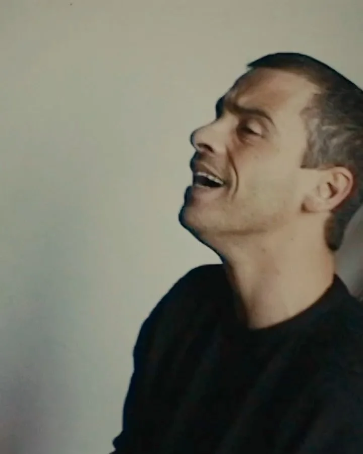 &ldquo;L&rsquo;Aurora / La Aurora&rdquo; el nuevo sencillo y video de @ramazzotti_eros y @aliciakeys se estrenar&aacute; este viernes, 21 de noviembre junto con su esperado &aacute;lbum #UnaHistoriaImportante 👏🏻👏🏻👏🏻👏🏻👏🏻🌎