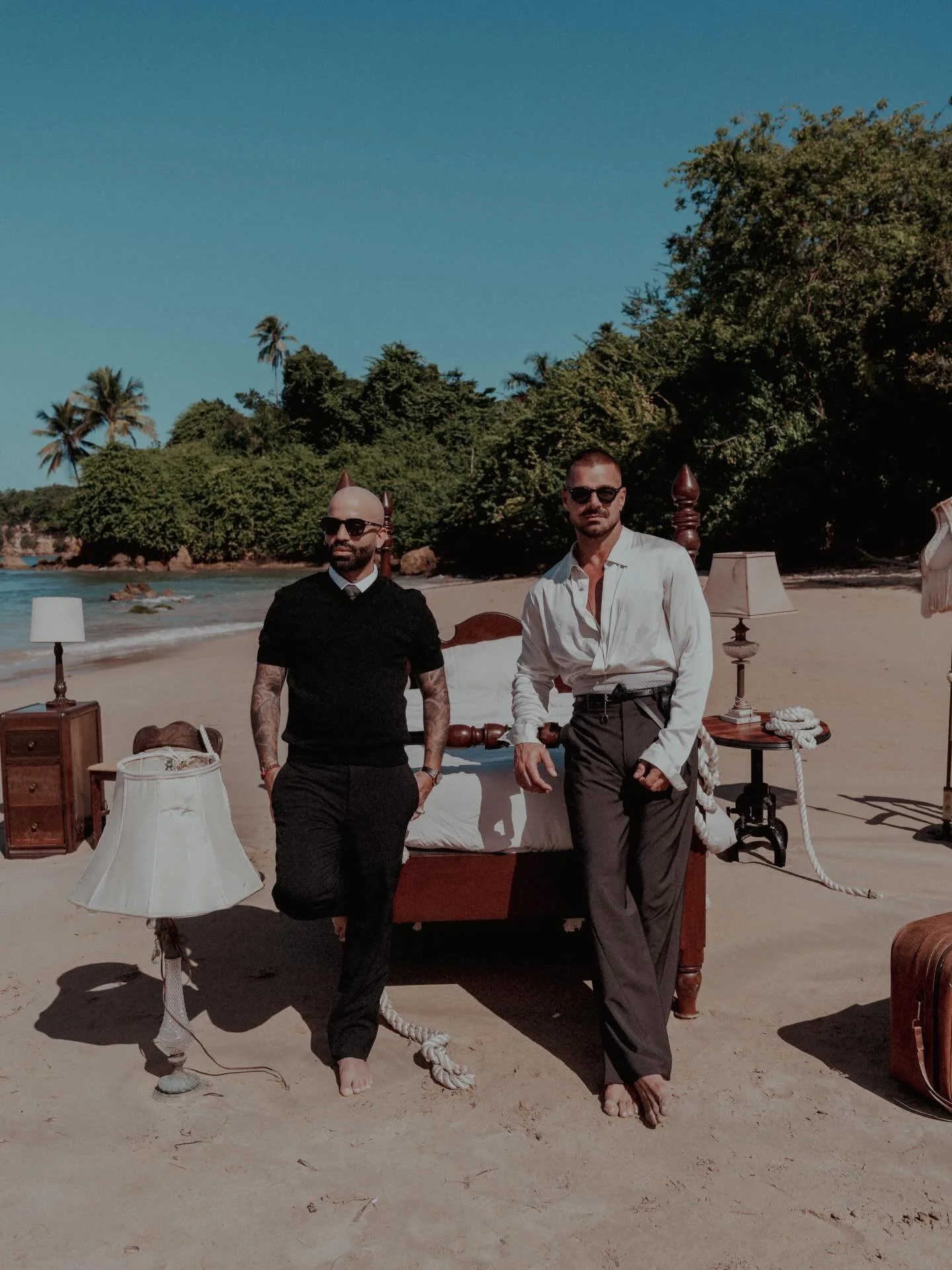 Hit play. Let go&hellip; #lluvia @arcangel @ricky_martin (📸 @raymonddesignz)