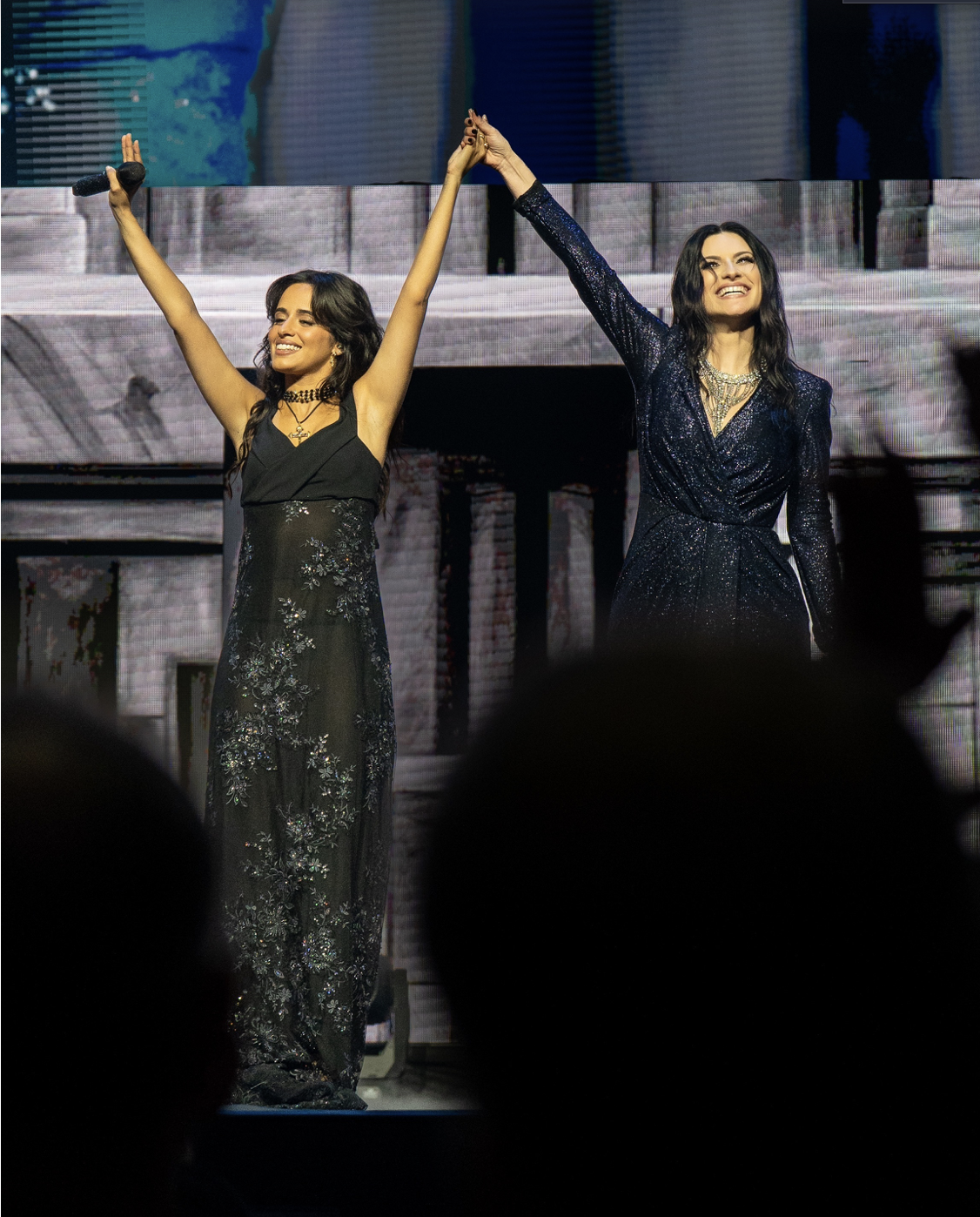 LAURA PAUSINI CELEBRA SU CUMPLEAÑOS EN MIAMI CON UN CONCIERTO SOLD OUT DE MÁS DE TRES HORAS Y LA PARTICIPACIÓN ESPECIAL DE CAMILA CABELLO