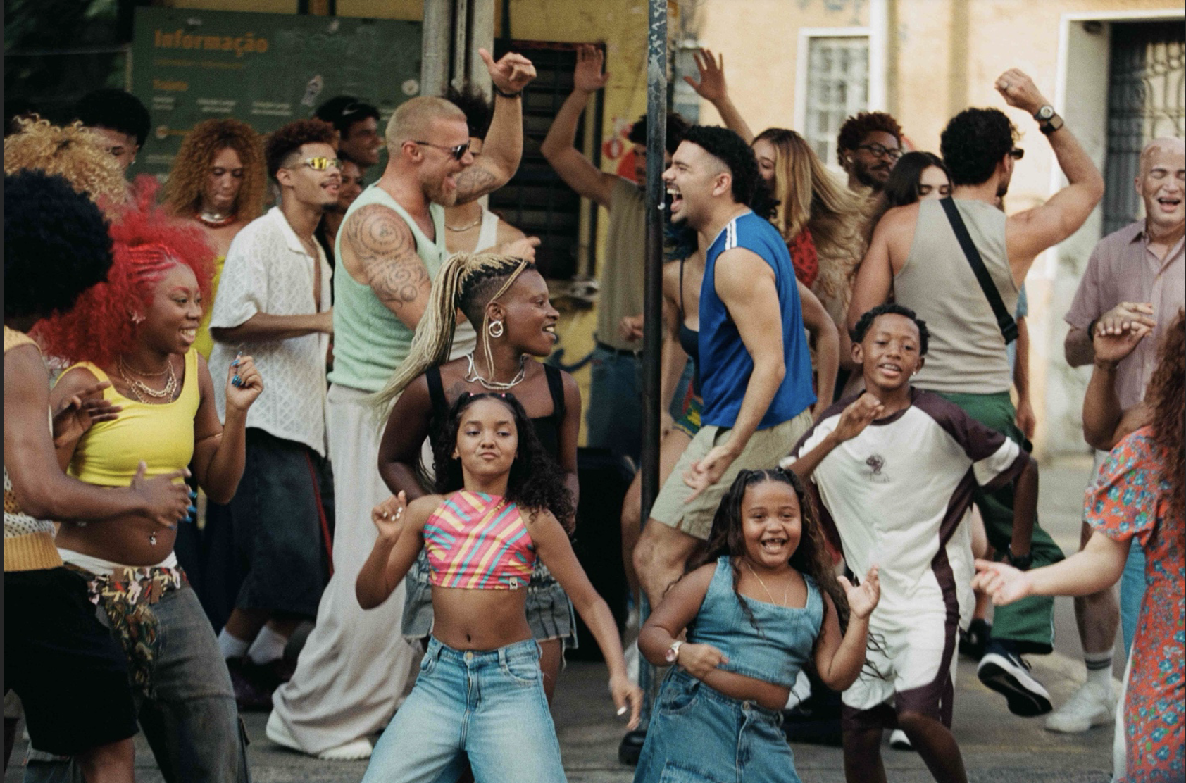 RICKY MARTIN Y PEDRO SAMPAIO ESTRENAN&nbsp;EL VIDEO OFICIAL DE “pikito pikito”A NIVEL MUNDIAL