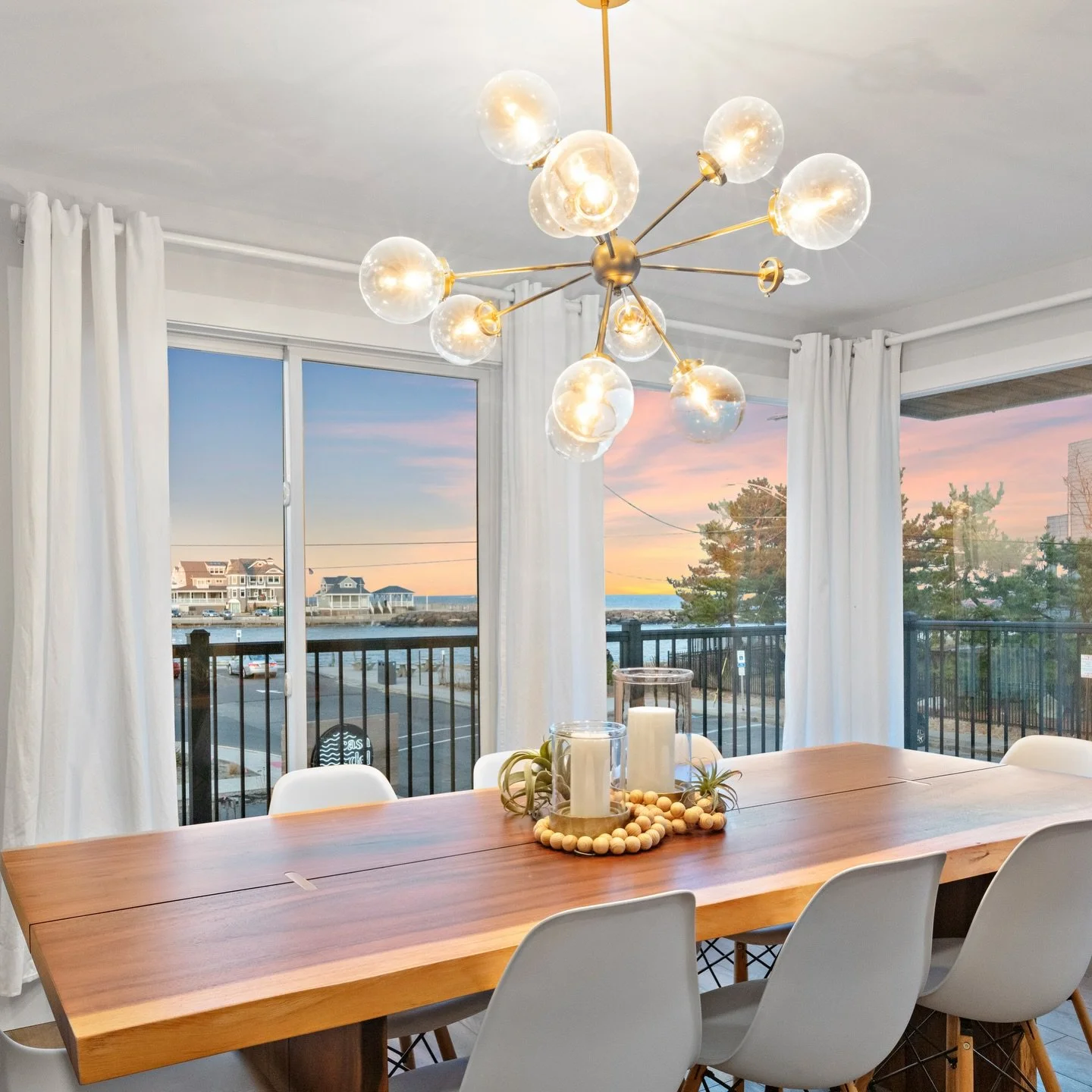 Do you ever just want to cancel everything and stay at the penthouse&hellip; because we do.

Casa Del Mar energy hits different. 🌞