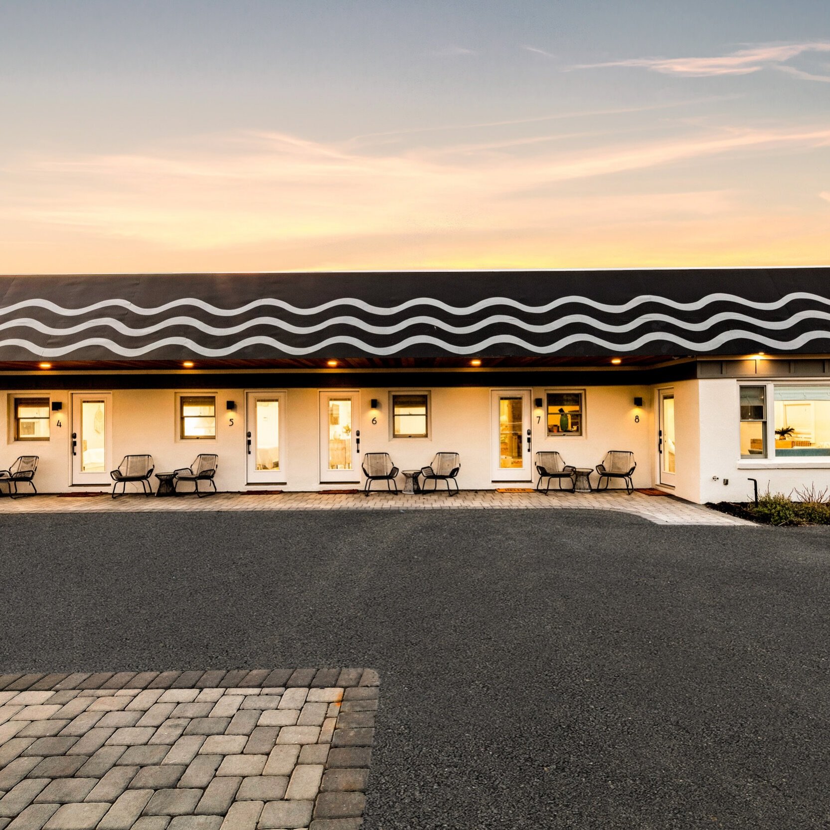 Time to start planning your Point Pleasant escape ✨

A stay at Casa Del Mar means nights by the sea, walks to the Jenkinson&rsquo;s Boardwalk, and soaking in the charm of the Jersey Shore all summer long.