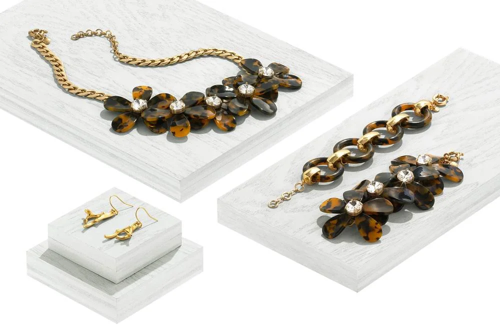Jcrew_necklacephotography.jpg