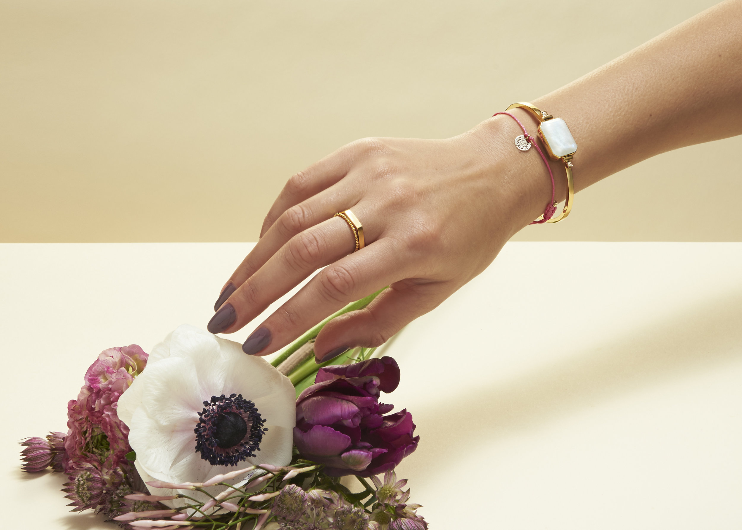 Ringly_Professionalphotographer_jewelry.jpg