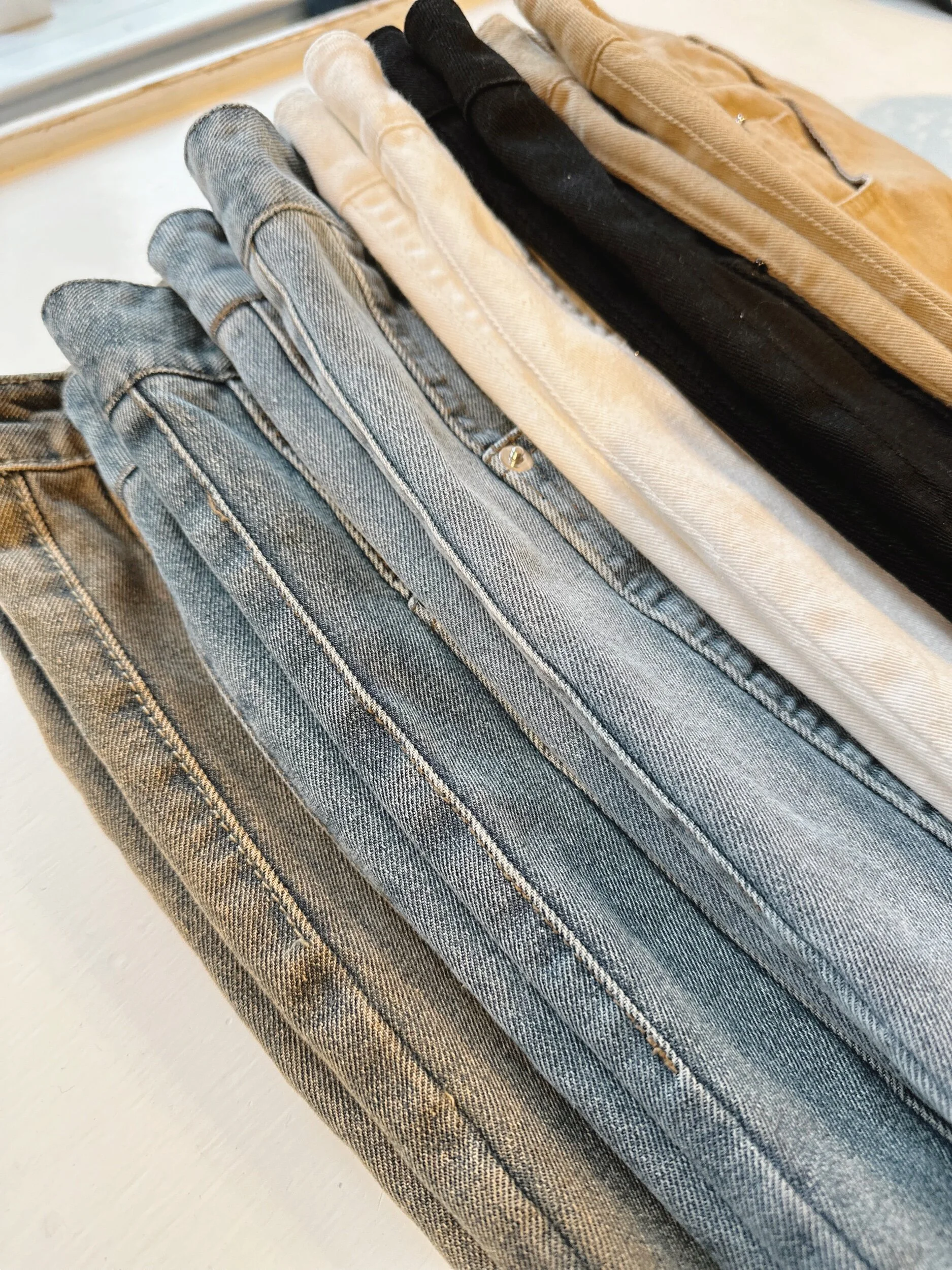 4B0988DC-984A-456B-9C3F-6007E91F7105