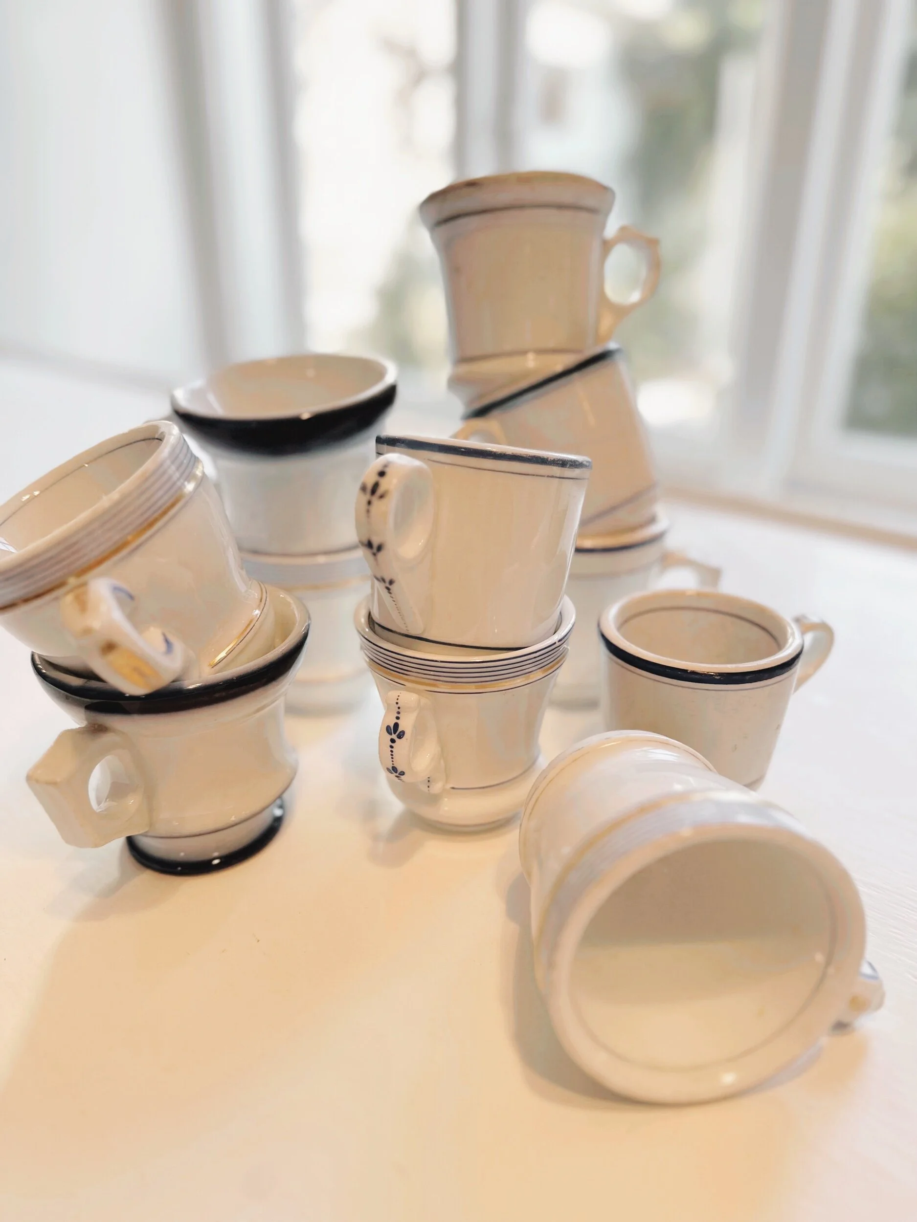 FE37AC37-C2B9-42FB-AB65-CA4C9627C20C