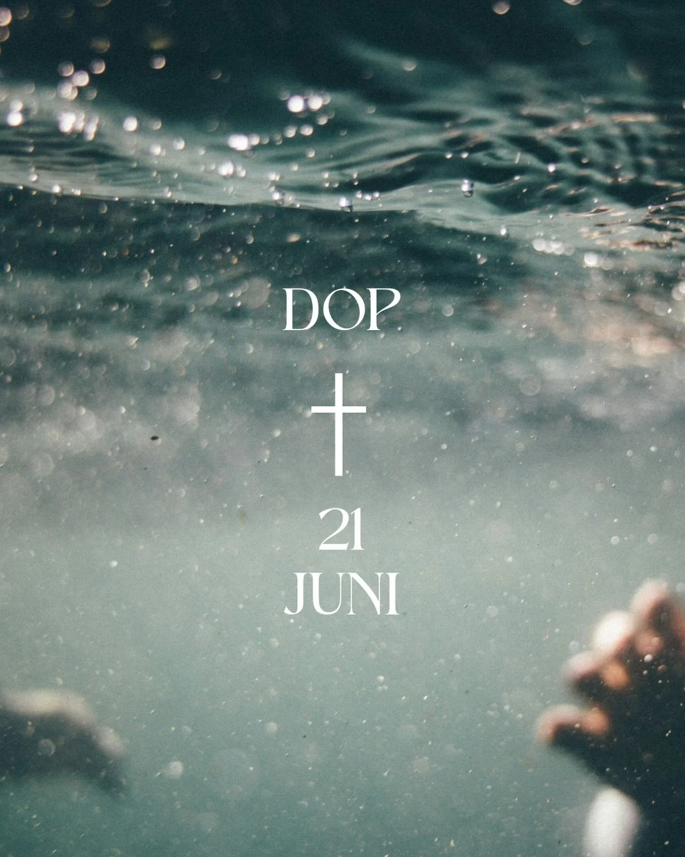 Den 21/6 blir det fest i kyrkan!! Det &auml;r n&auml;mligen dop den s&ouml;ndagen. &Auml;r du intresserad av att veta mer om dopet eller vill du d&ouml;pa dig? H&ouml;r av dig i ett DM h&auml;r p&aring; Instagram📩