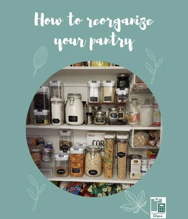 What would you say if I asked if your pantry was organized?⁣
⁣
{{{A NEW BLOG POST COMING AT YA!}}}⁣
⁣
I have found that having an organized pantry has a direct correlation to how much money I spend at the grocery store. Knowing that my pantry is stoc