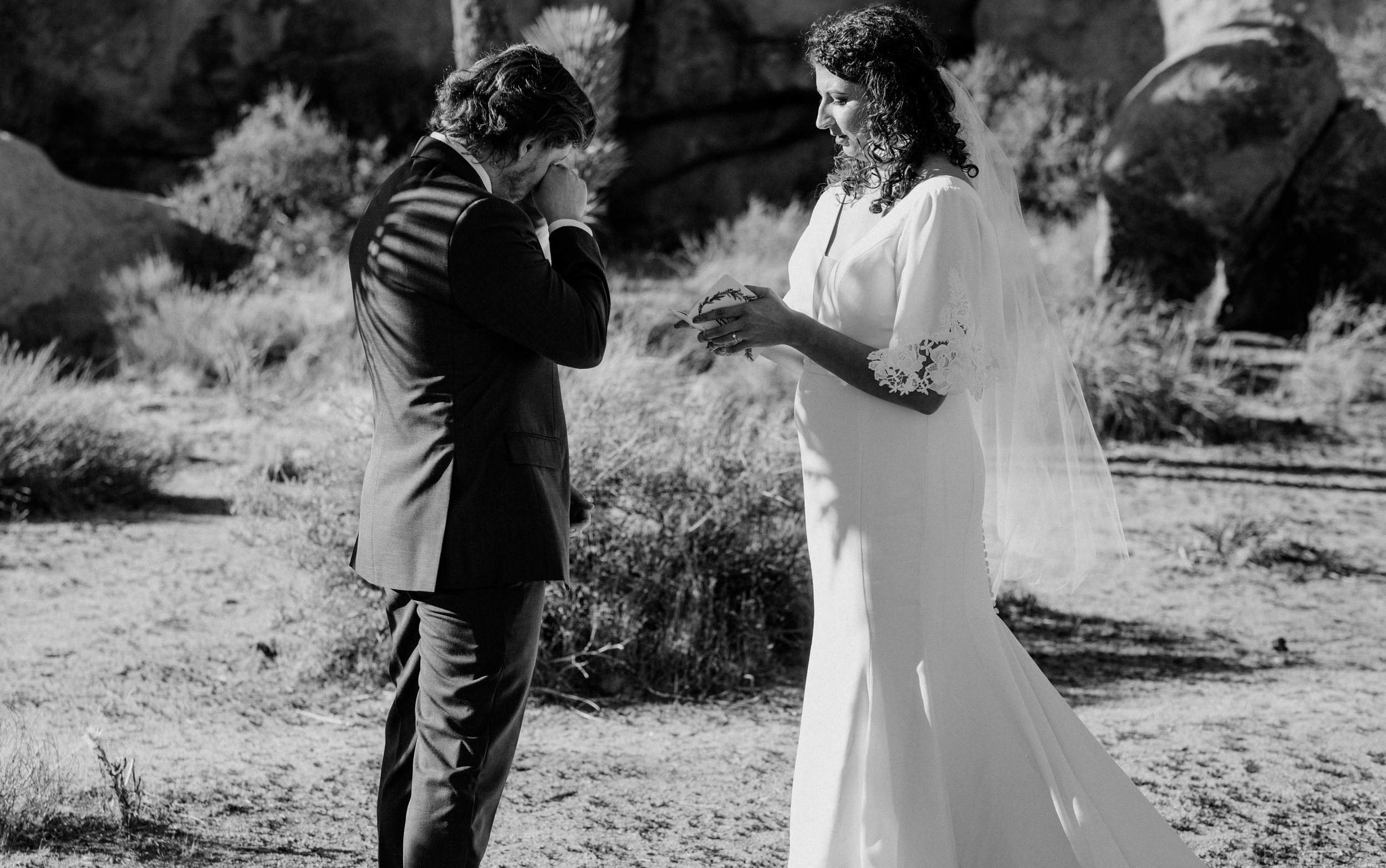 All-inclusive-elopement-packages-joshua-tree-23.jpg