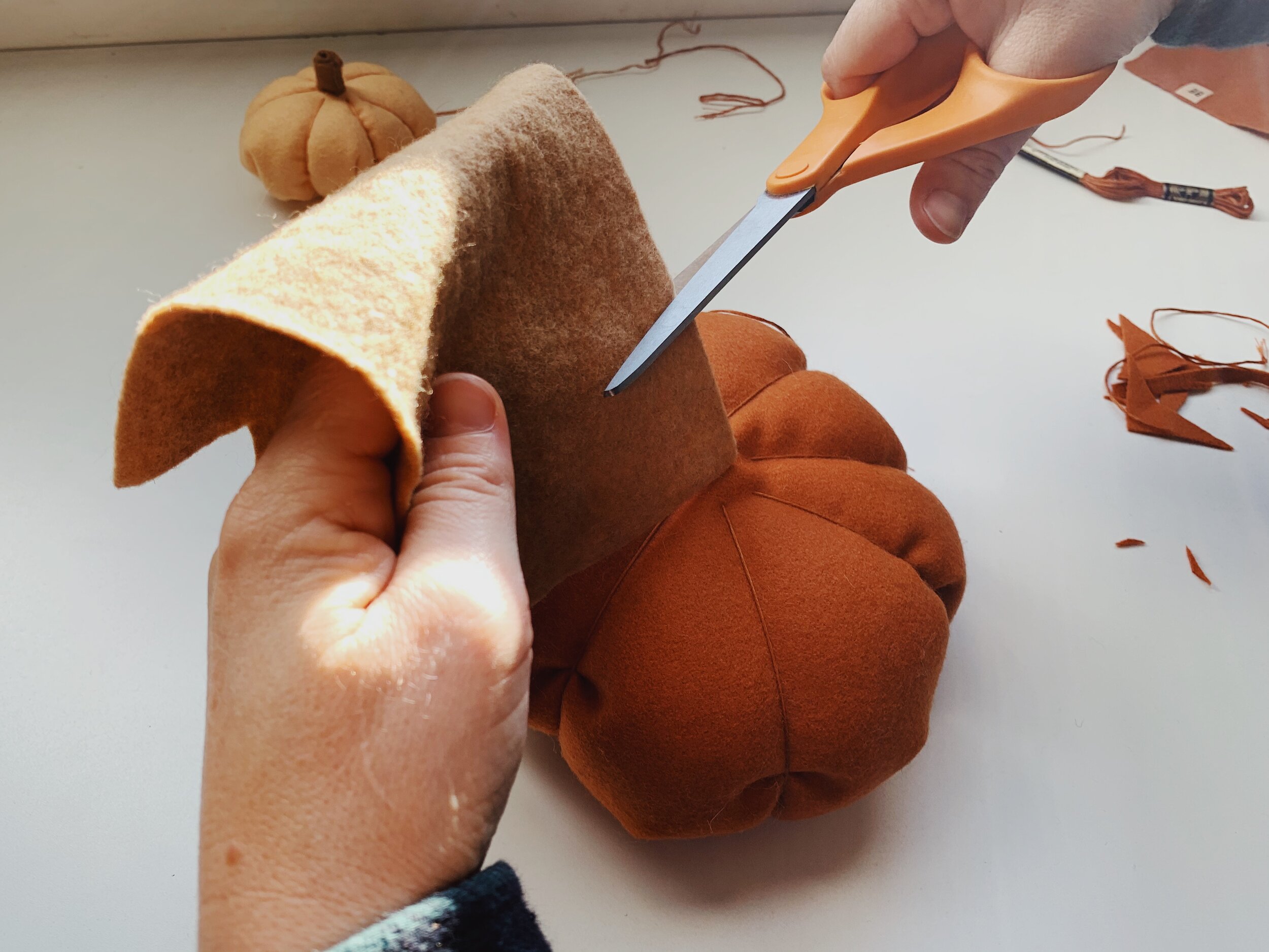 Measure and cut a long rectangle of felt for the stem of your pumpkin