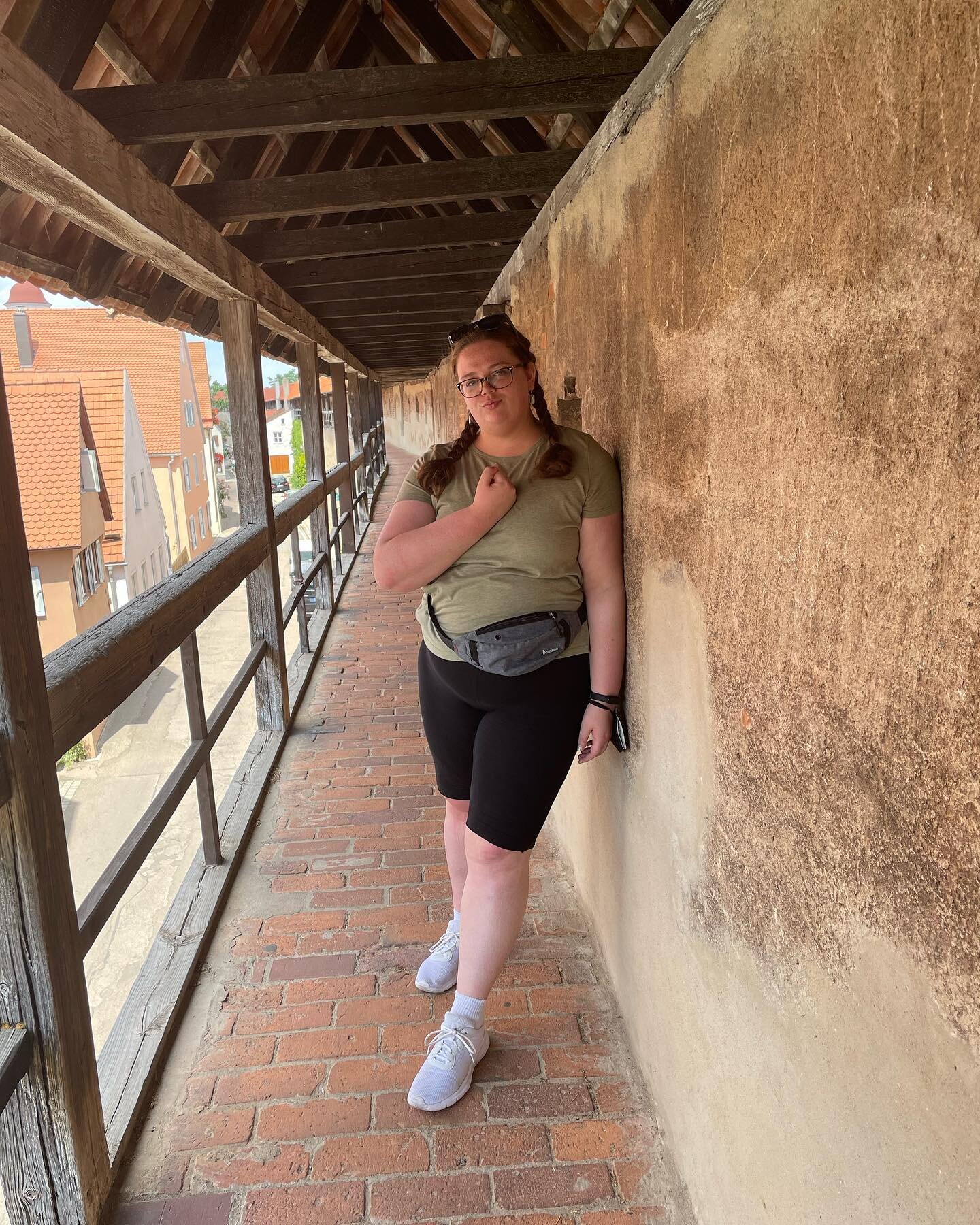 N&ouml;rdlingen&hellip; rumored to have inspired @attackontitan !🥹😍
My not-so-inner Fangirl was giddy, skipping, hopping, and singing most of the trip! 🤩
Wall walking, AoT fan messages, a 350 stair climb, 90m stunning views!

What&rsquo;s even mor