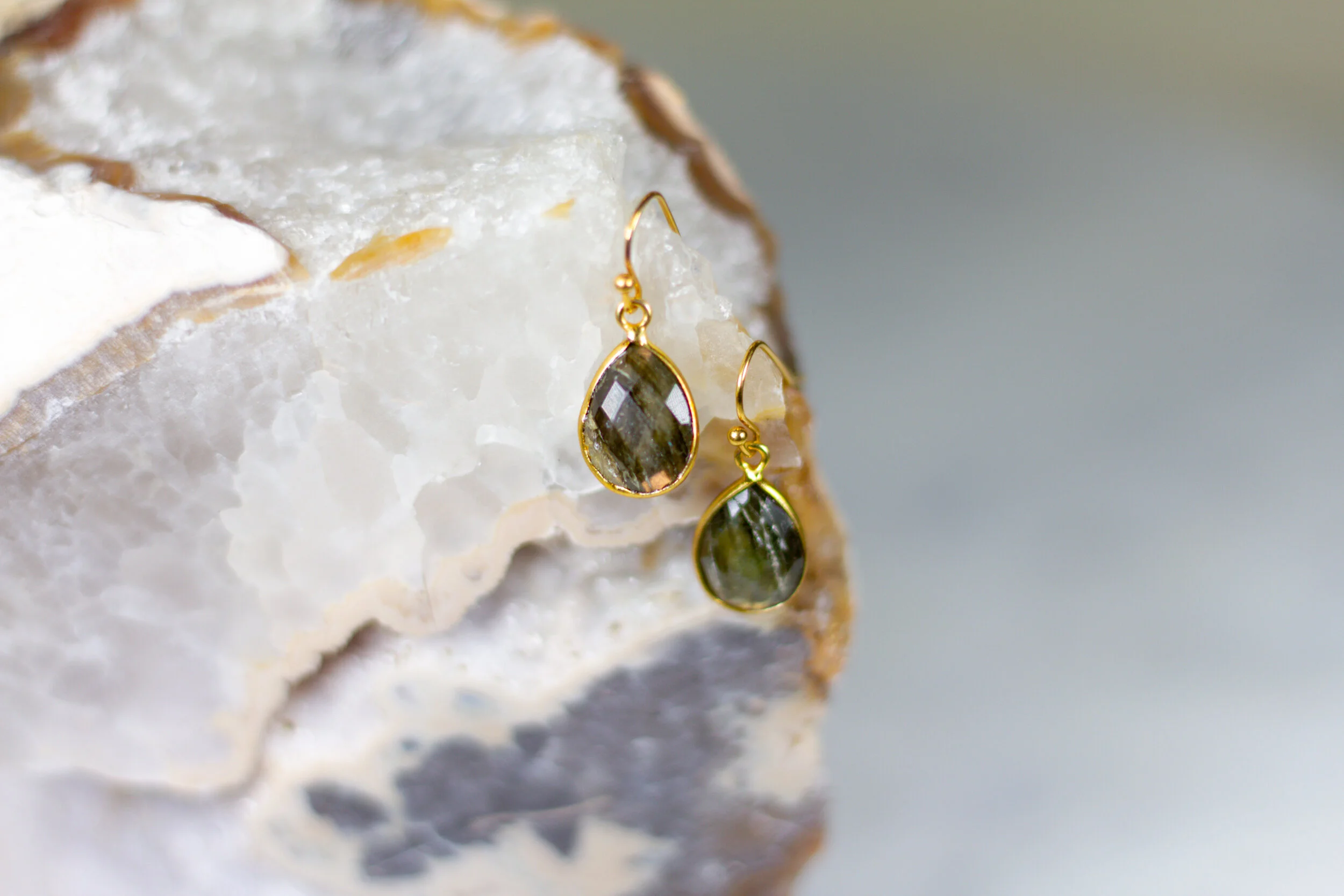 Labradorite tear drop earring 2.JPG