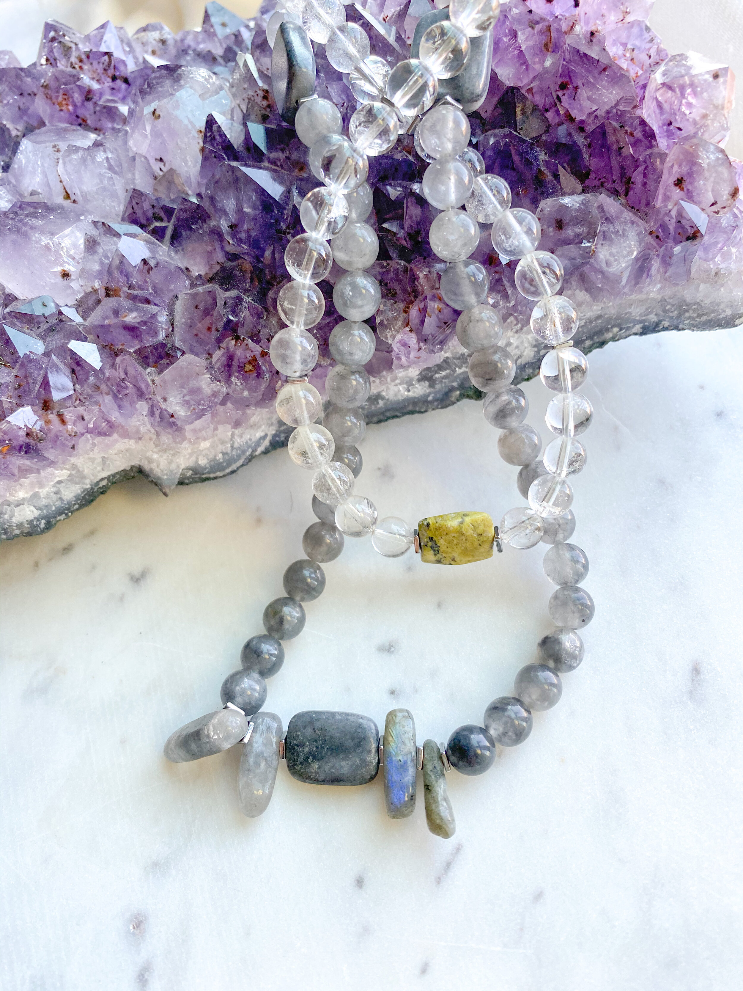 Cloudy Quartz + Quartz // Serpentine Guru Mala 