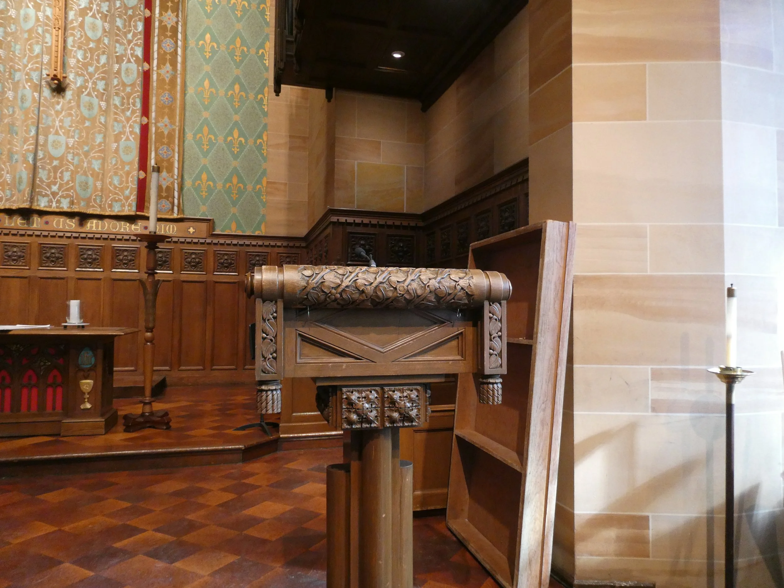 Lectern.JPG