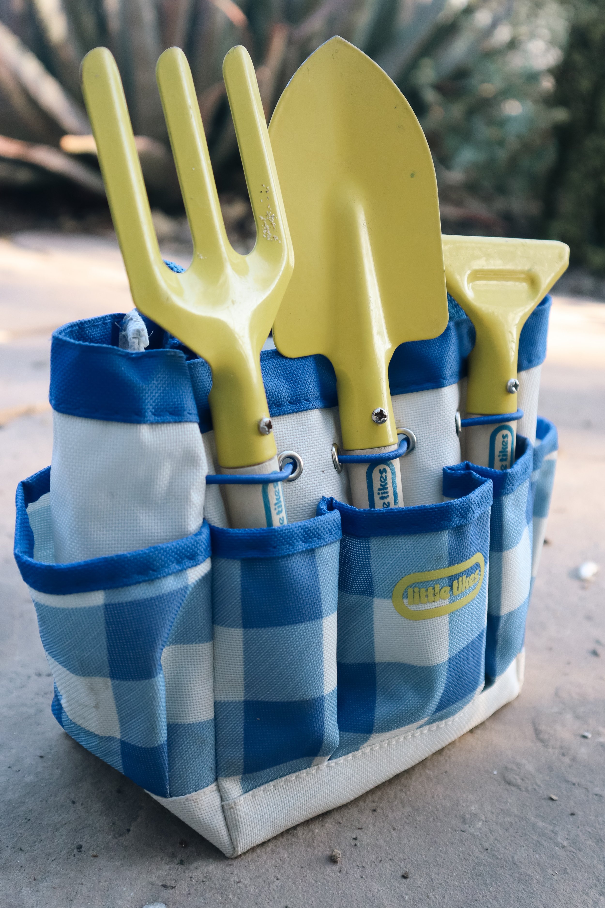 3 Helpful Storage Ideas for a Highly-Organized Outdoor Space
