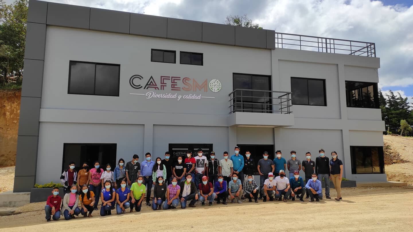 Grupo de J&oacute;venes productores e hijos de socios de CAFESMO 
Porque el futuro de la caficultura est&aacute; aqu&iacute;...
#Coffeepeople #Coffeelands #coffeeconectingpeople #CAFESMO 
#SpecialtyCoffeeGrowers