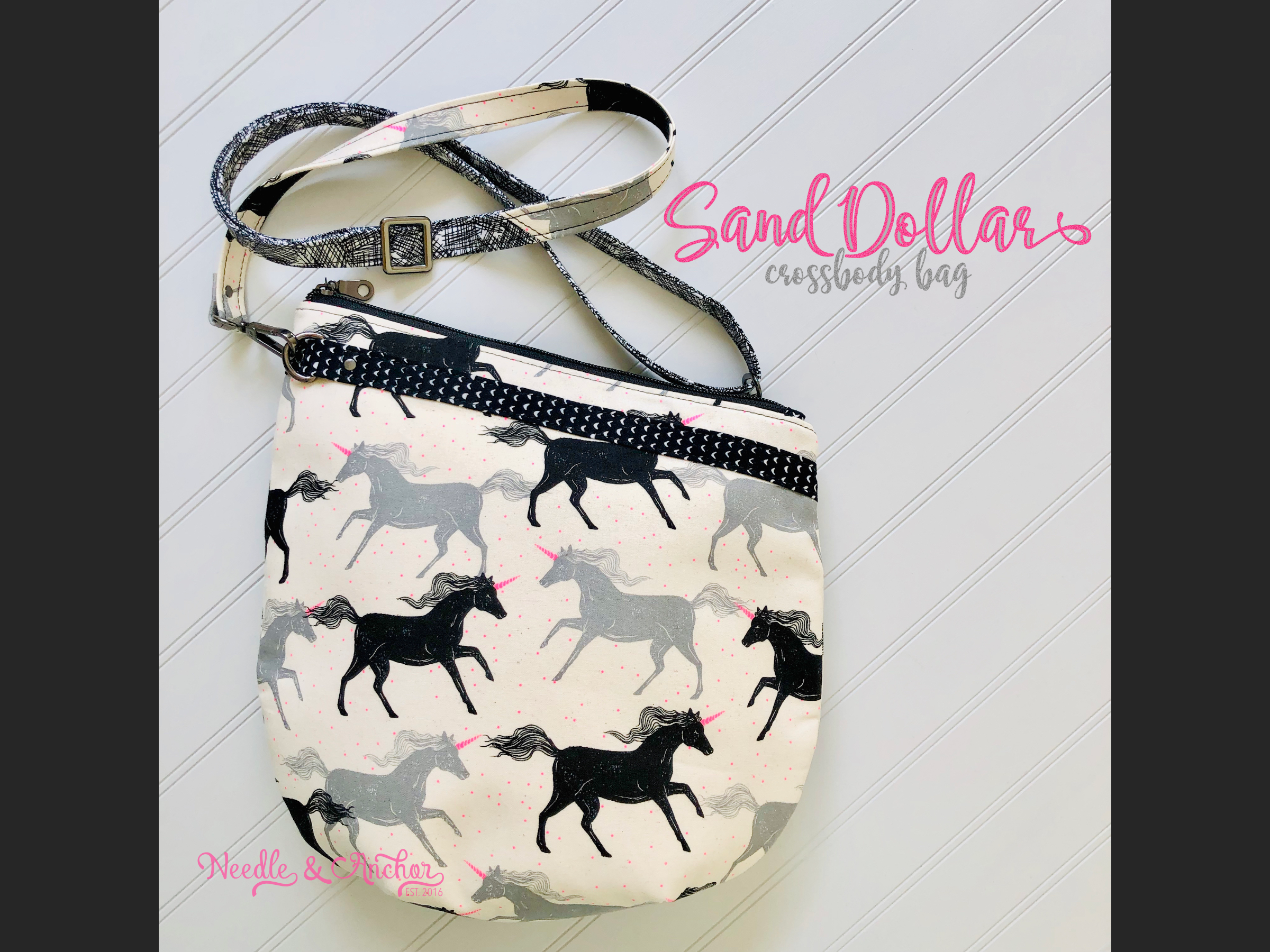 SandDollarLarge_Horses_ETSY.png