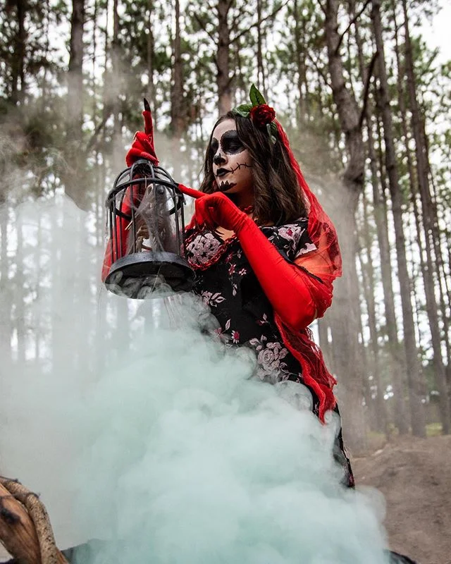 CLOTHES MAKE A STATEMENT, COSTUMES TELL A STORY 👻🎃
Get in quick... our Halloween Inspired Promotional Staff are booking out fast but it&rsquo;s not to late. Email us today info@showtimecreations.com.au
.
.
.
Actors by: @ts.talent
Filming by: @captu