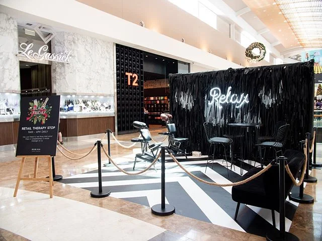 FRIYAY 🥂🎁🖤
Little taste of what we put together for the Black Friday Event @robinatowncentre... Shoutout to all involved in making this event happen. We had a fantastic turn out, and can&rsquo;t wait for next year!
.
.
.
Talent by: @ts.talent
Phot