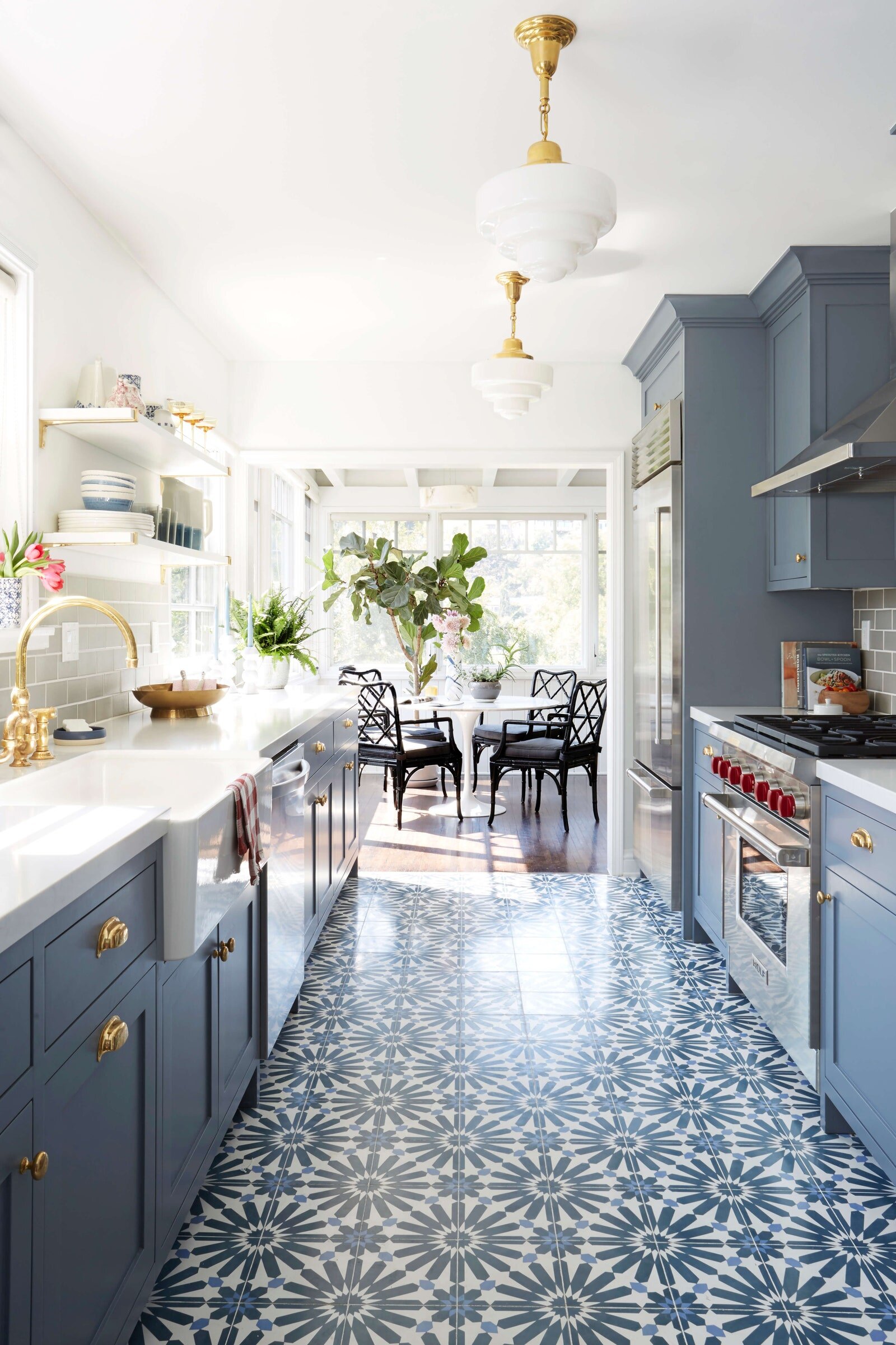 How to Remodel a Small Kitchen To Maximize Space