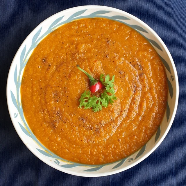 Healthy Recipe: Asian Carrot and Coriander Soup
